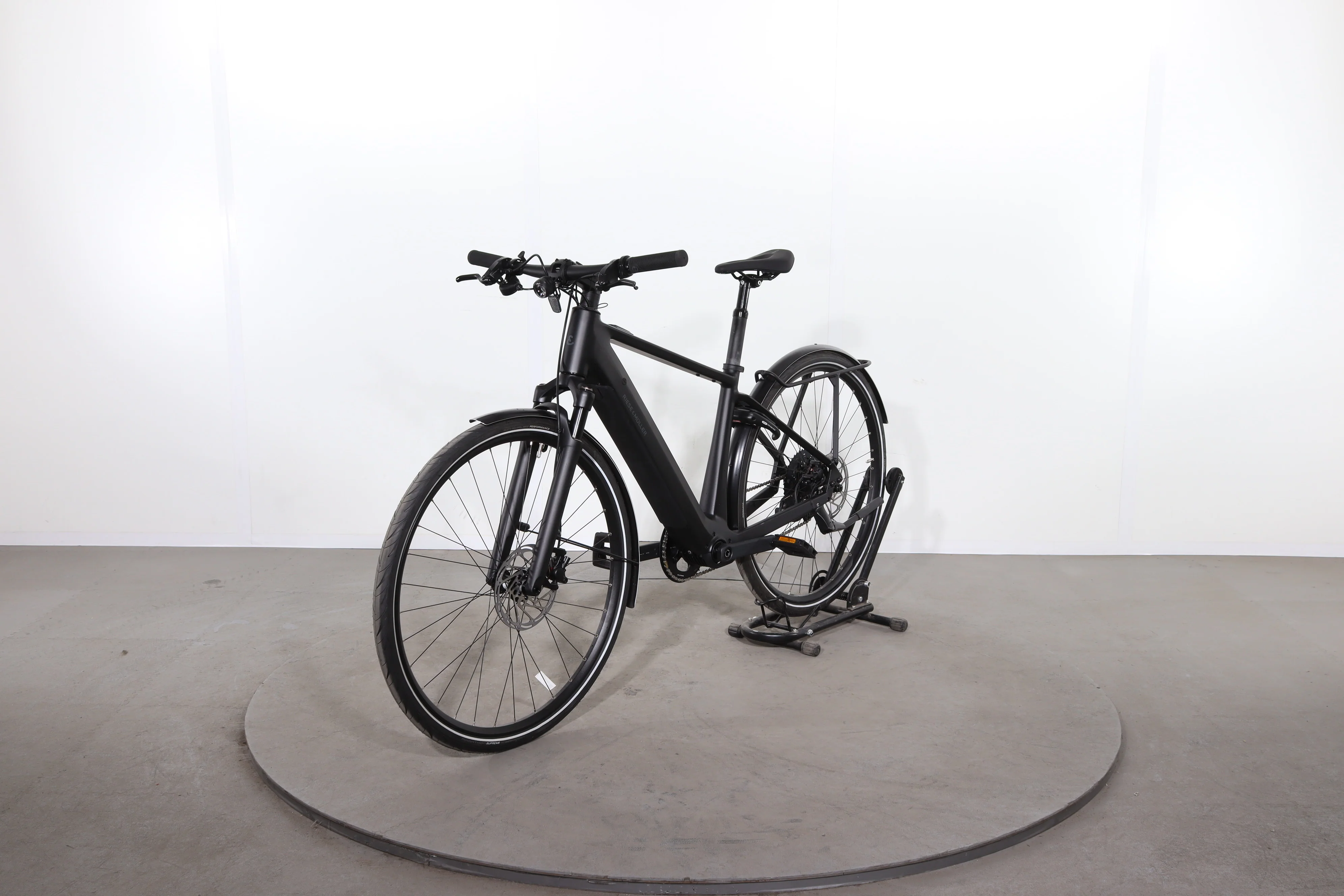 Riese & Müller UBN Five Touring - Image 3