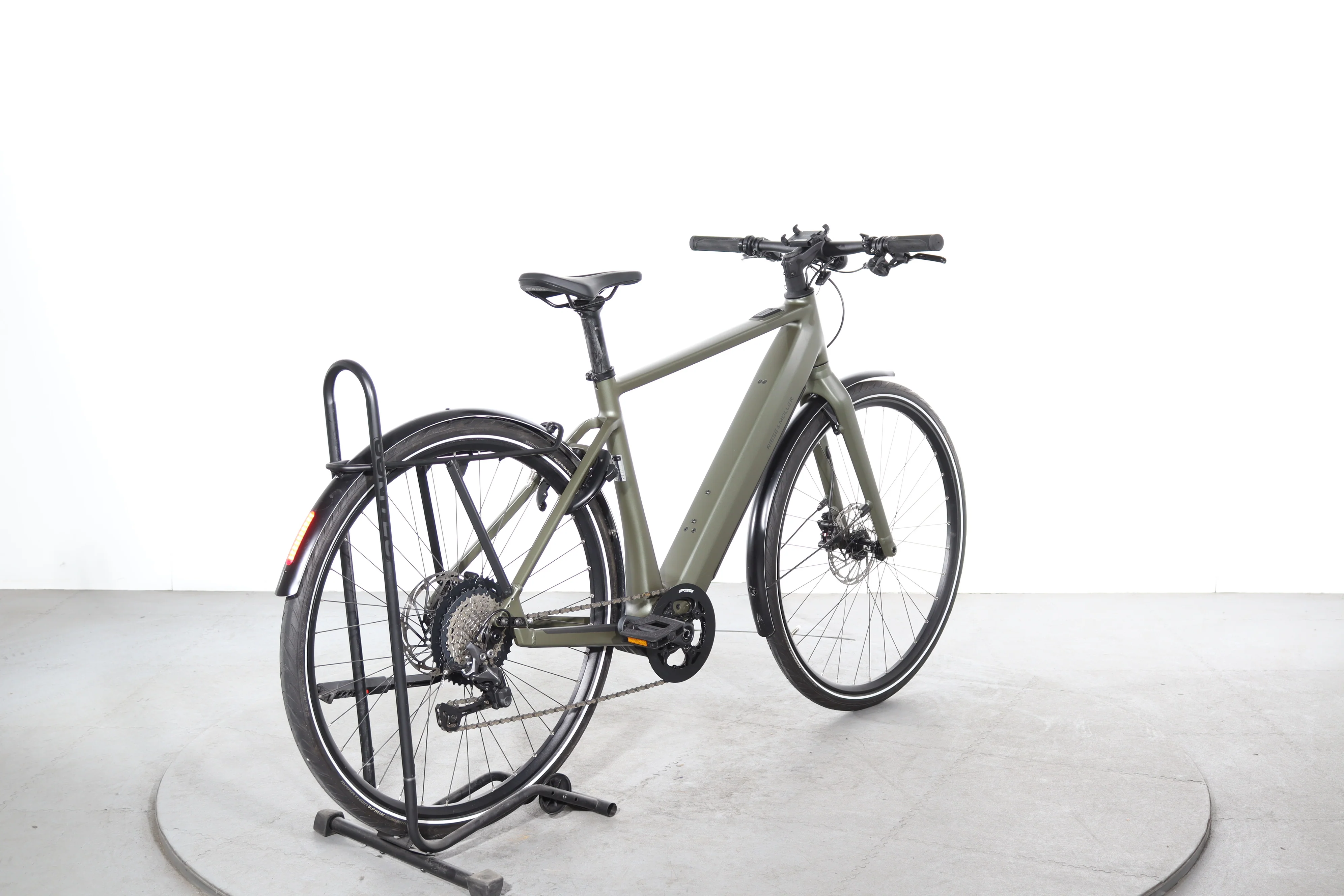 Riese & Müller UBN Five touring - Image 6