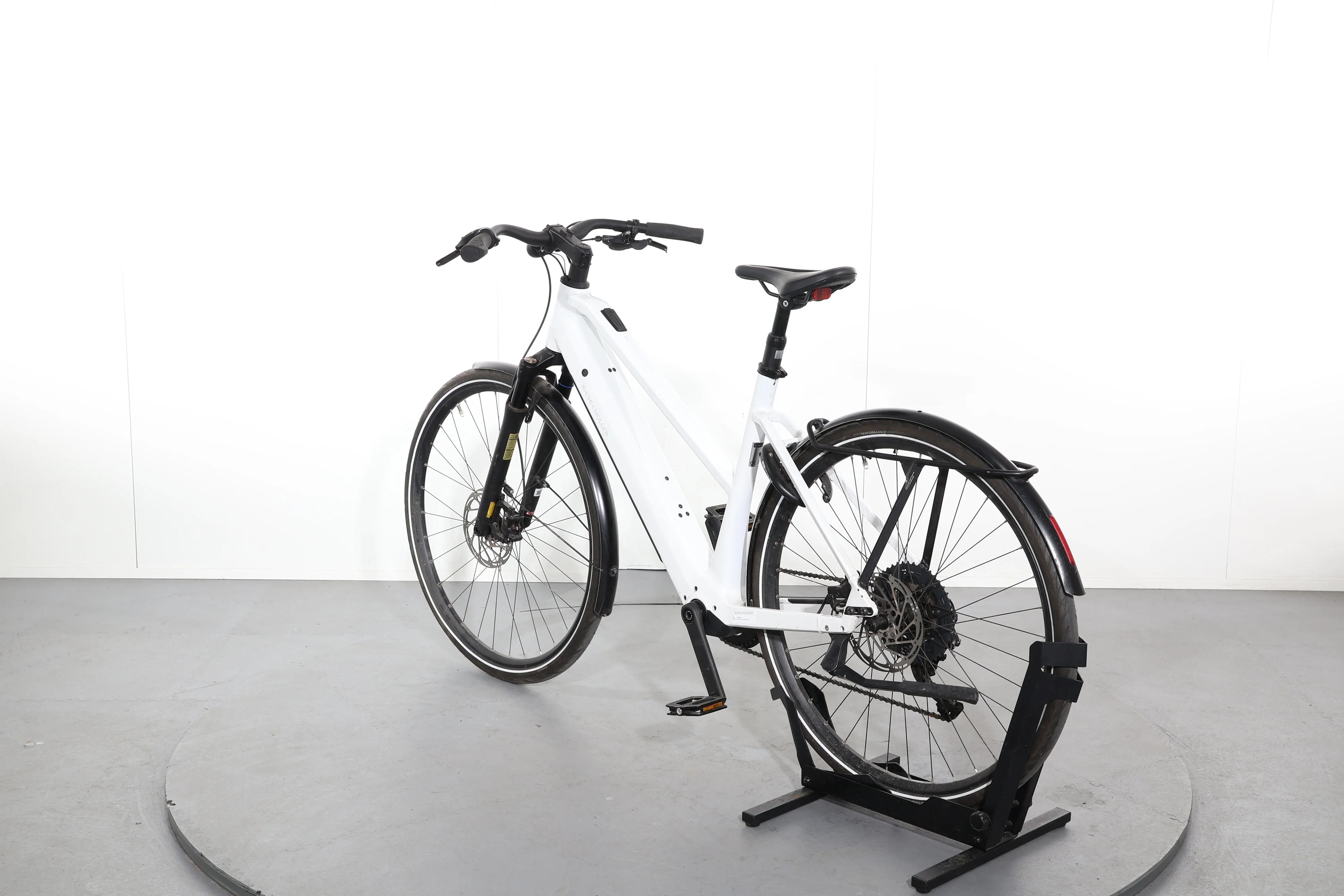 Riese & Müller UBN Seven touring - Image 5