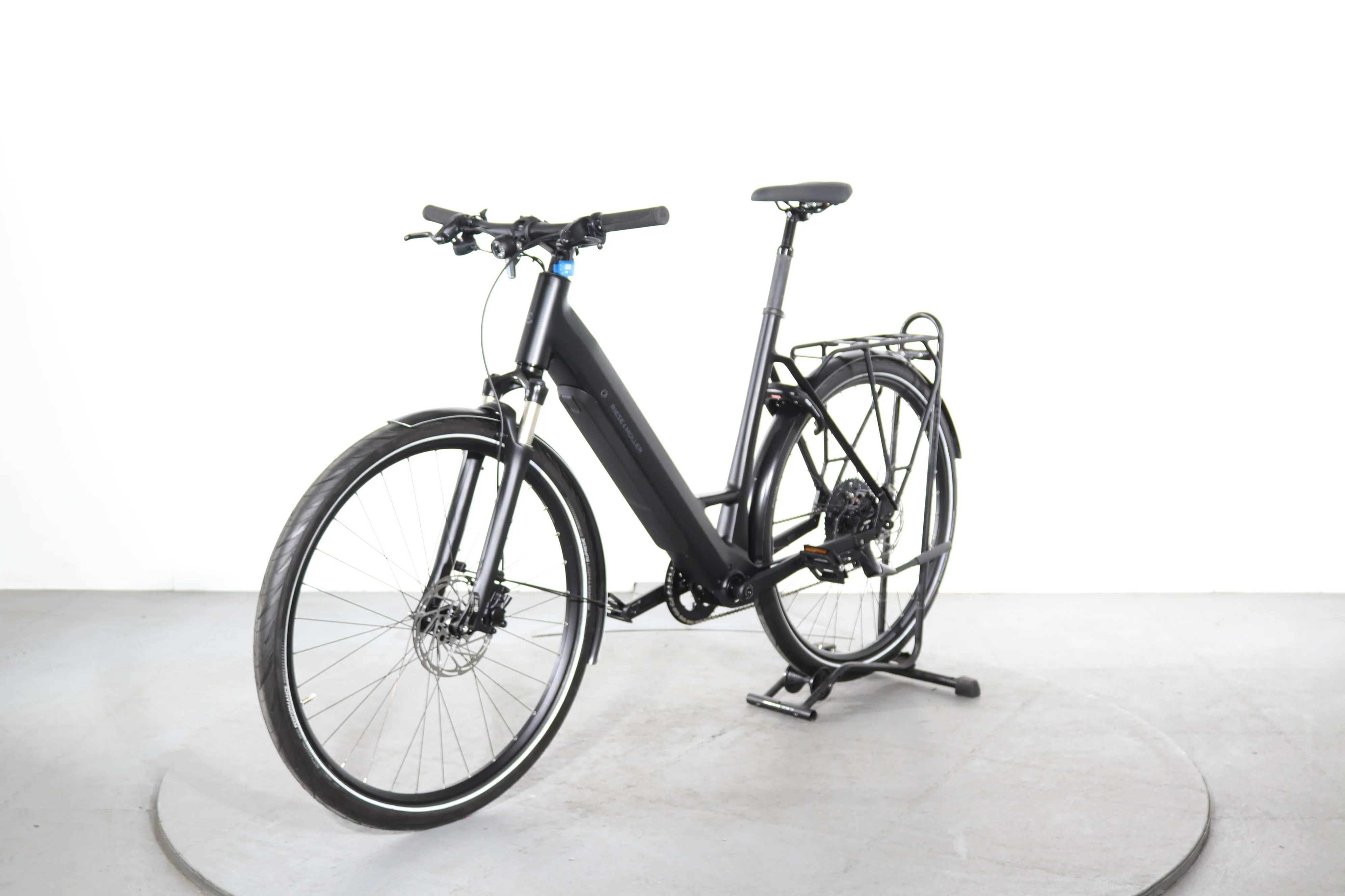 Riese & Müller UBN Six touring - Image 3