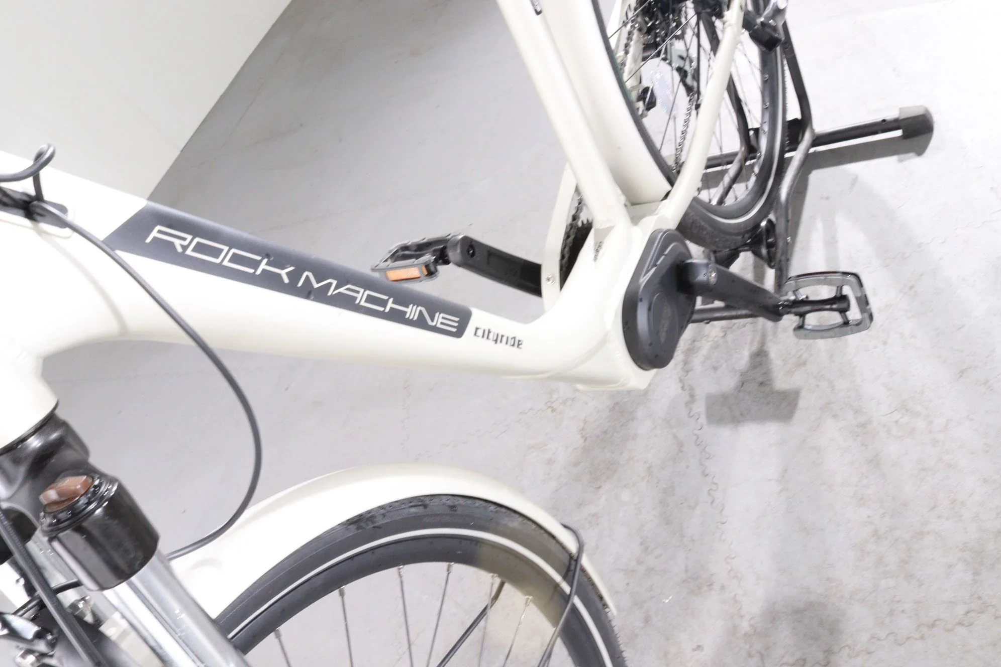 Rock Machine Cityride e200 SD - Image 9