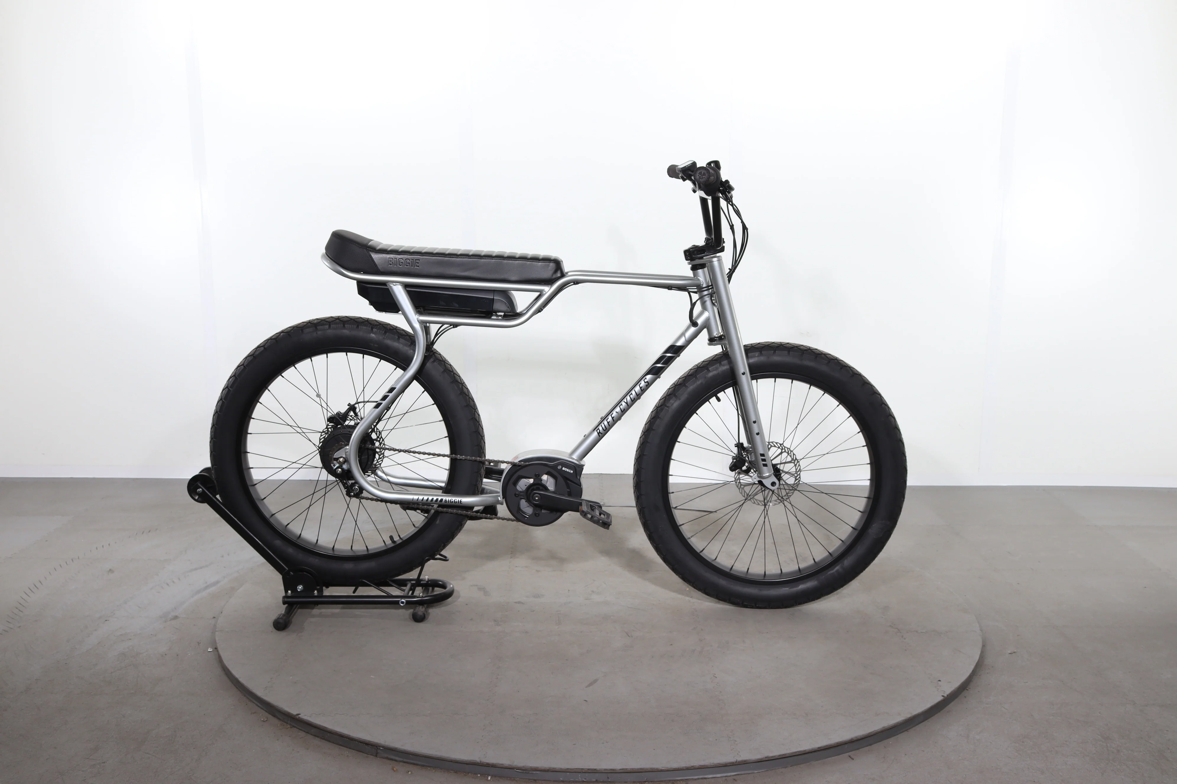 Ruff Cycles Biggie