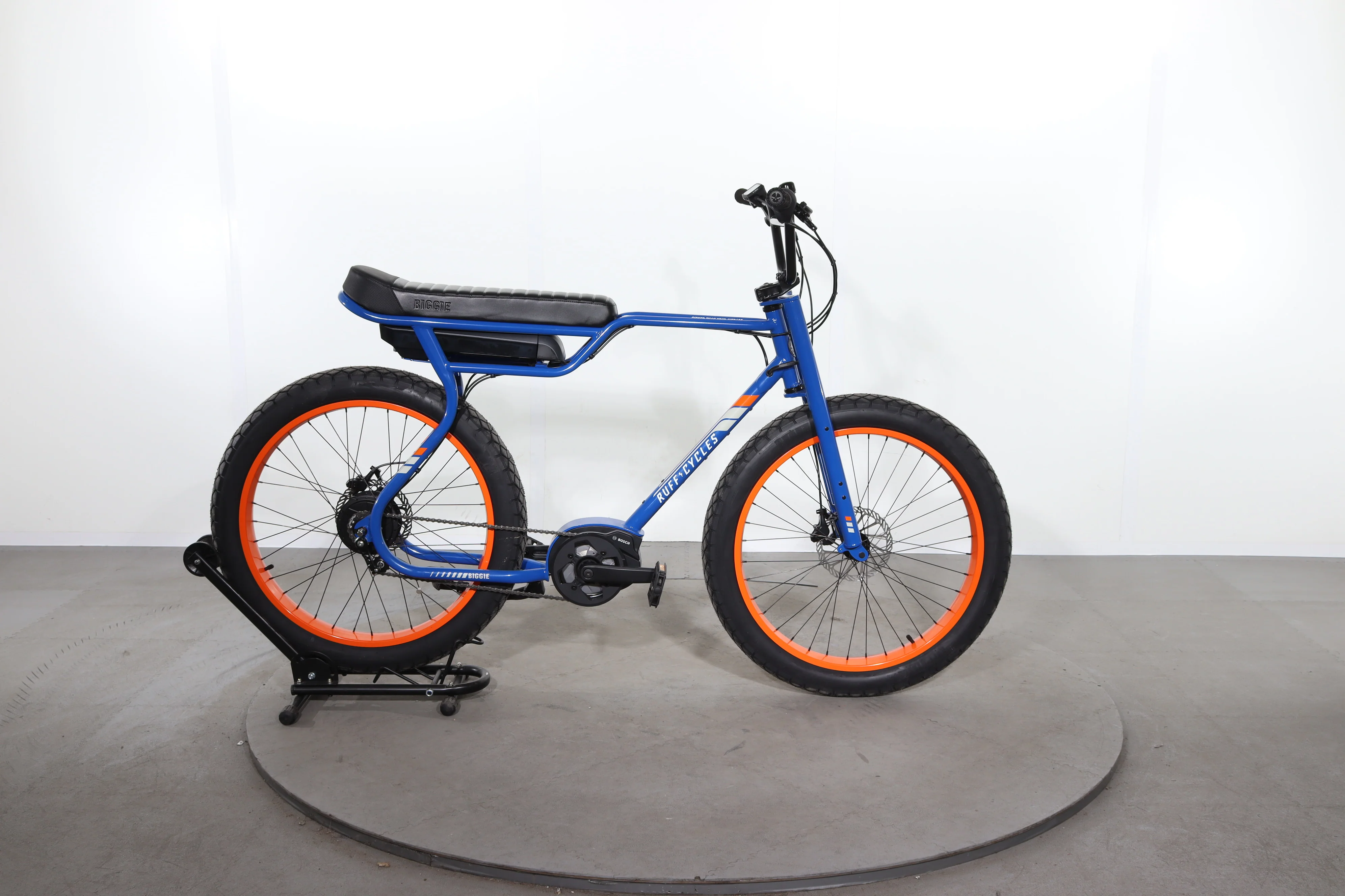 Ruff Cycles Biggie