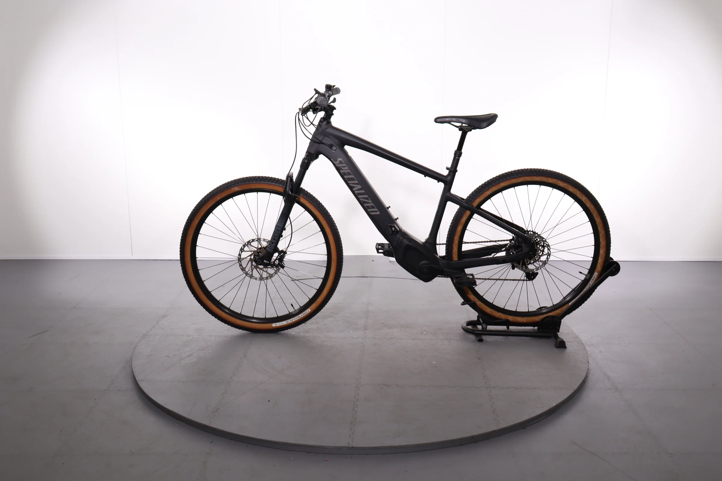 Specialized TERO 4.0 NB BLK/BLK M - Image 4