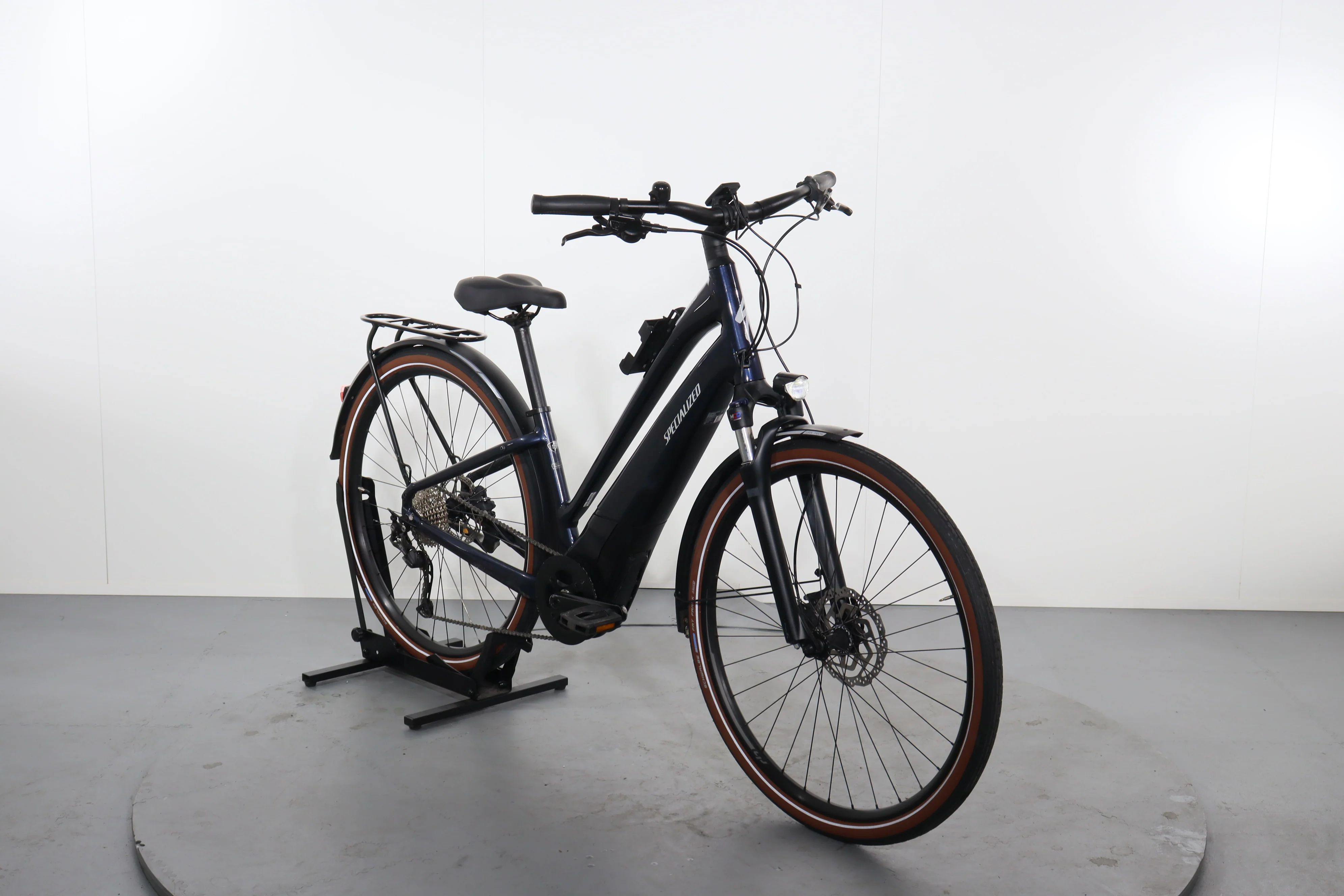 Specialized Turbo Como 3.0 - Image 2