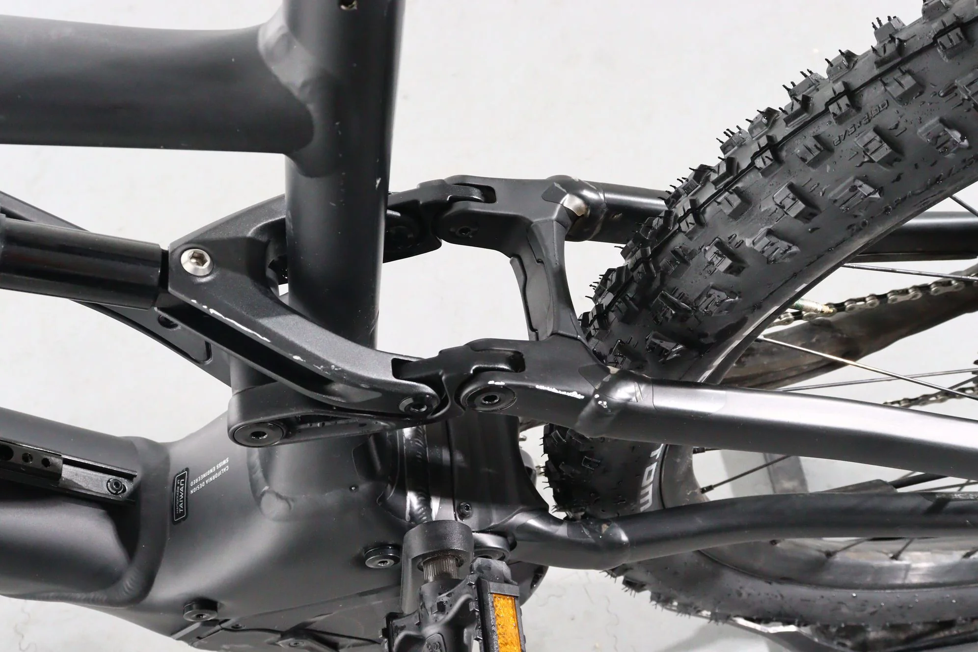 Specialized Turbo Levo Alloy - Image 10