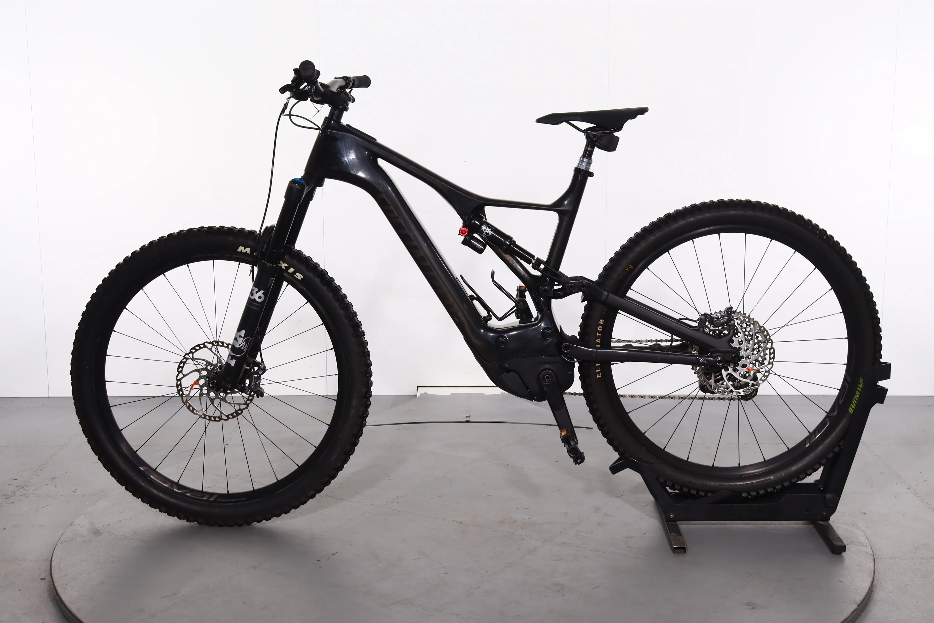 Specialized Turbo Levo Expert Carbon - Image 4