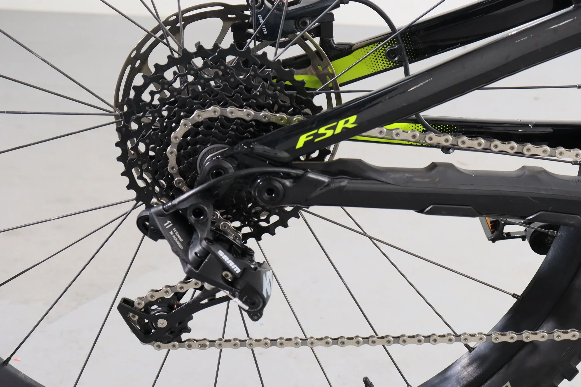 Specialized Turbo Levo - Image 11
