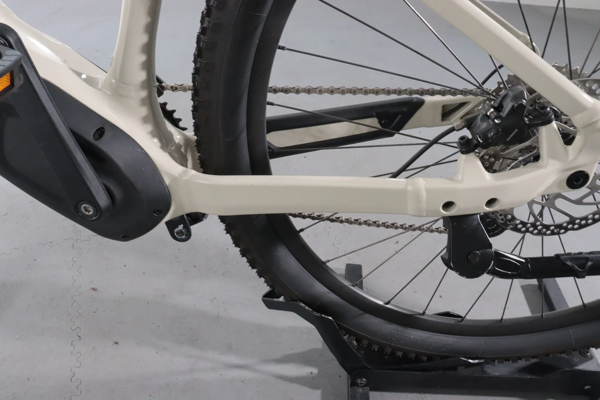 Specialized Turbo Tero 3.0 - Image 8