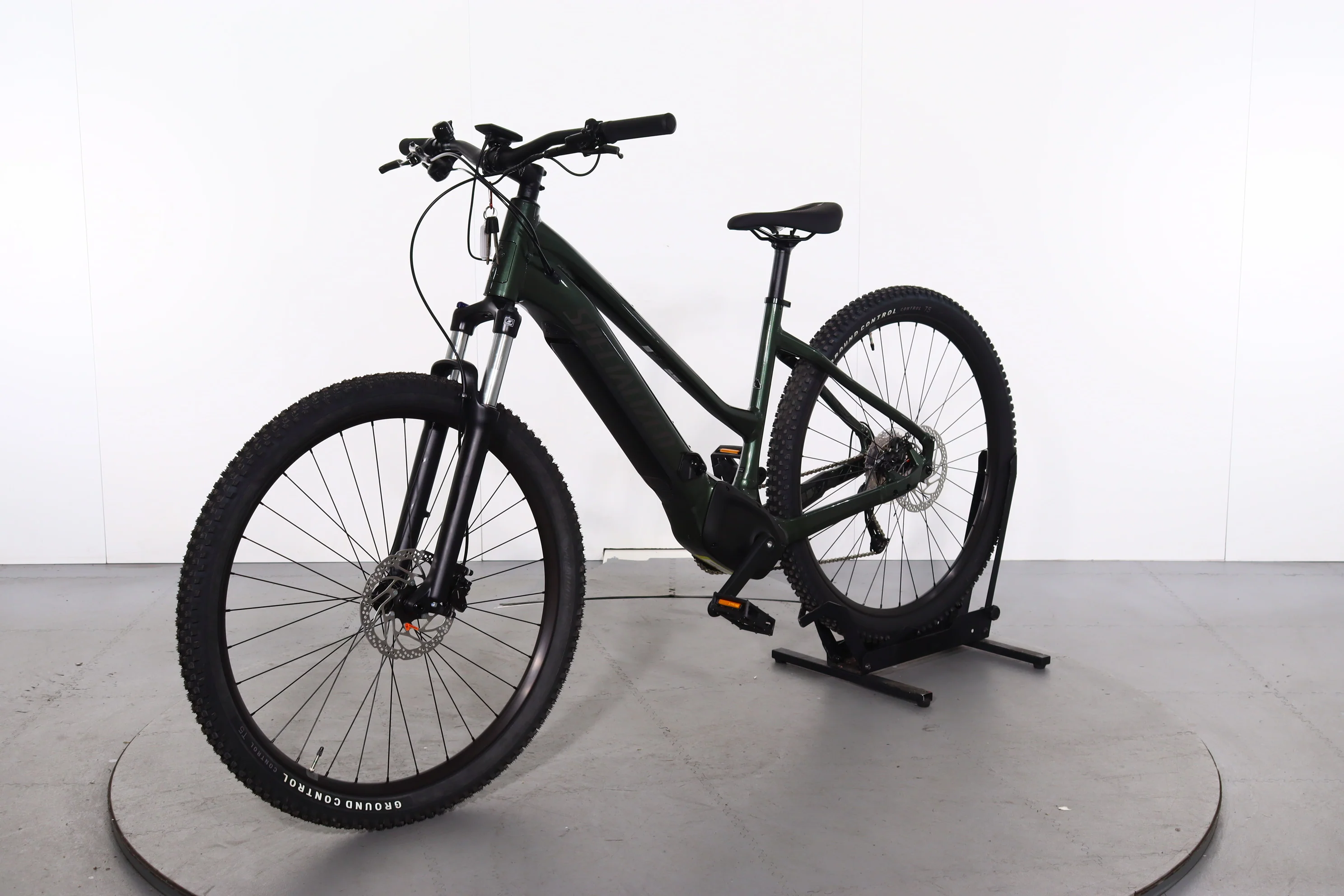 Specialized Turbo Tero 3.0 Step-Through - Image 3