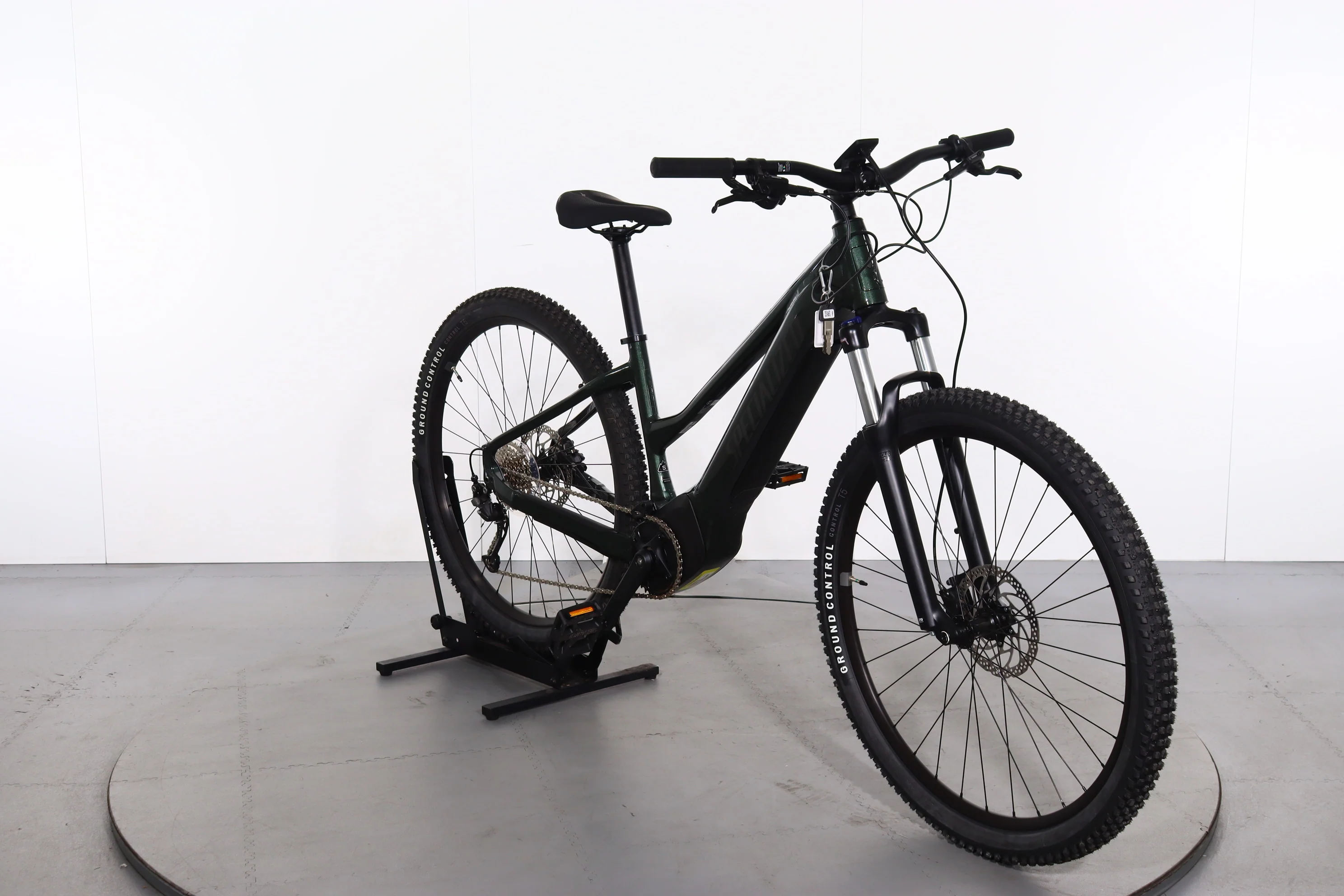 Specialized Turbo Tero 3.0 Step-Through - Image 2
