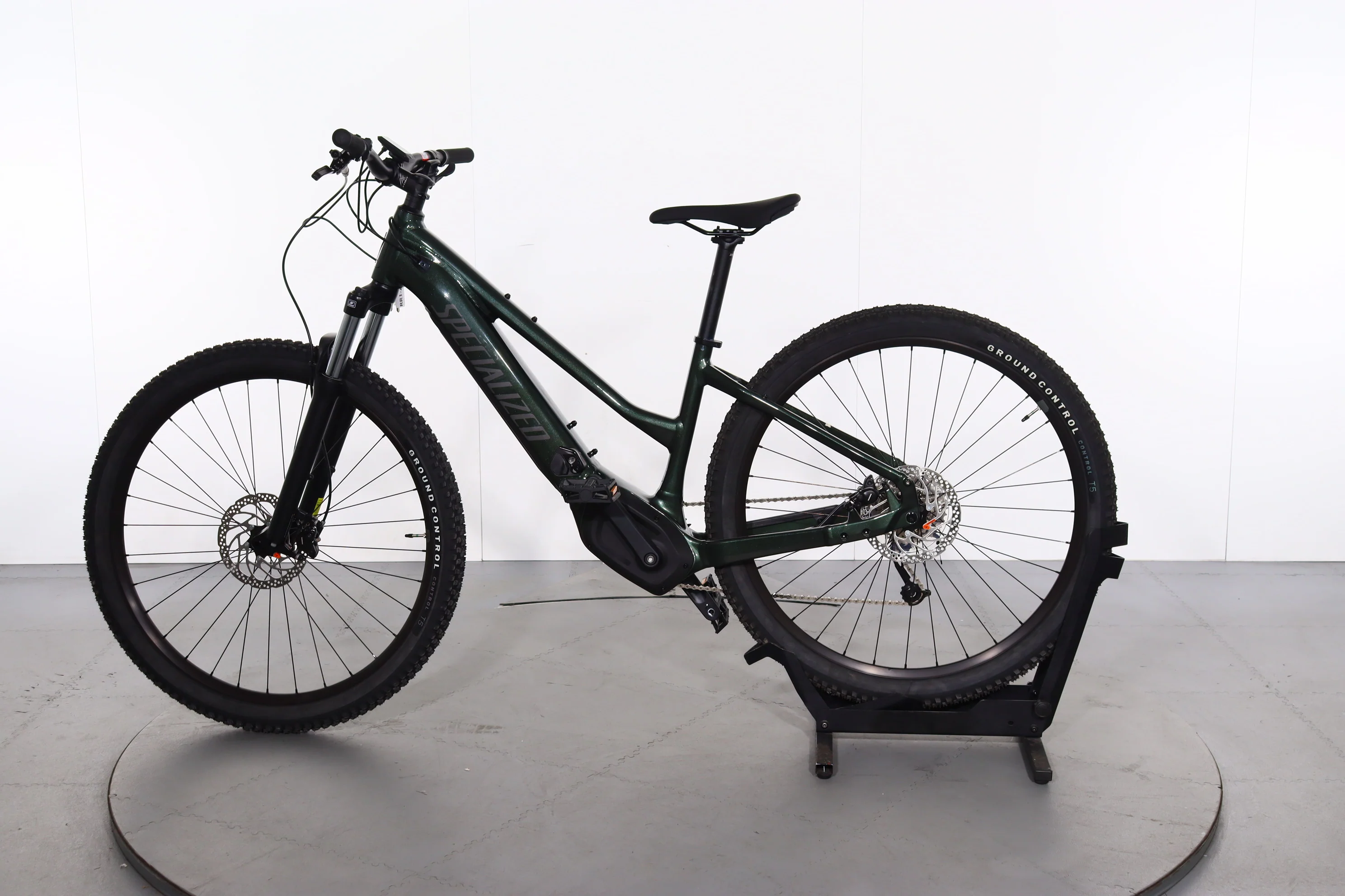 Specialized Turbo Tero 3.0 Step-Through - Image 4
