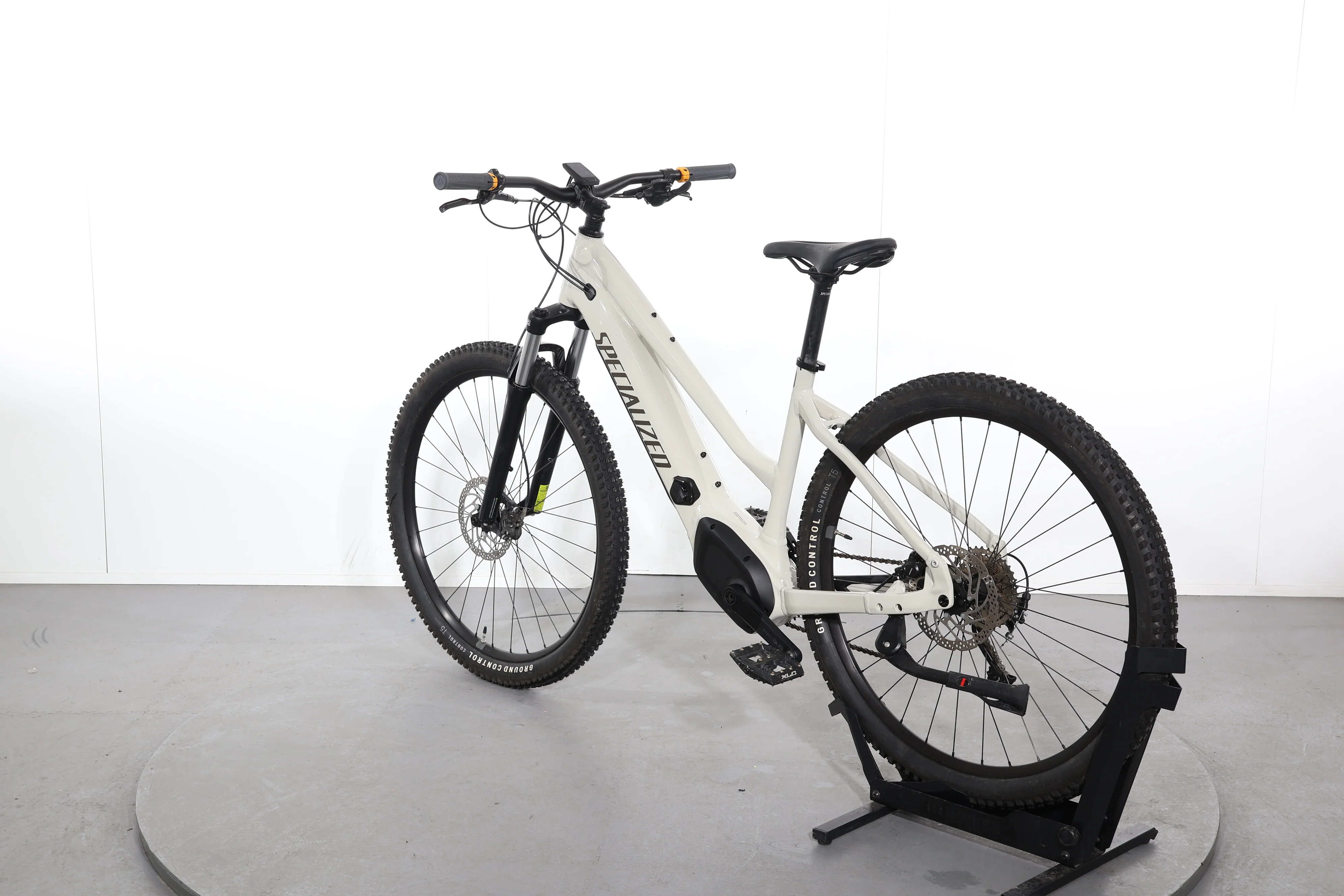 Specialized Turbo Tero 3.0 Step-Through - Image 5