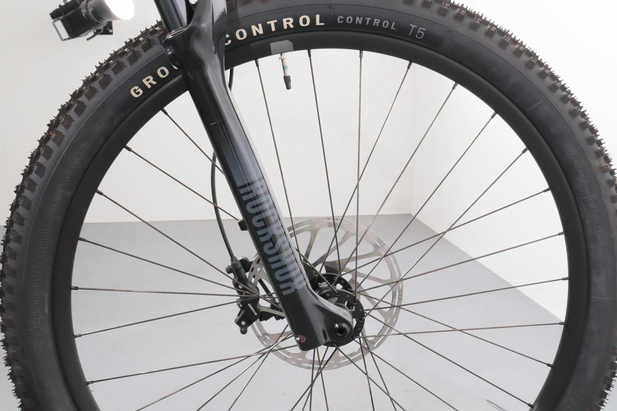 Specialized Turbo Tero 5.0 - Image 11