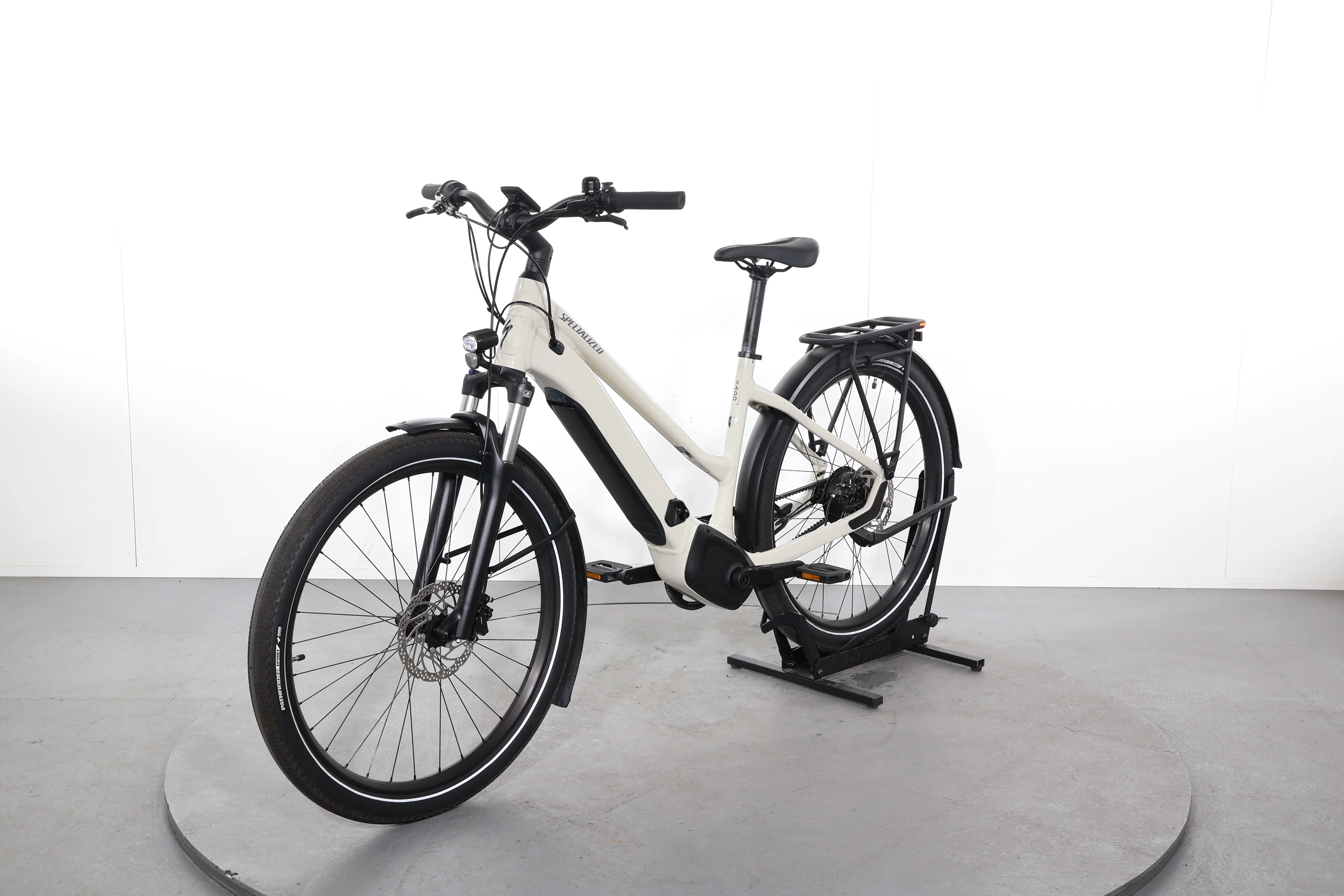 Specialized Turbo Vado 3.0 Igh Step-Through - Image 3