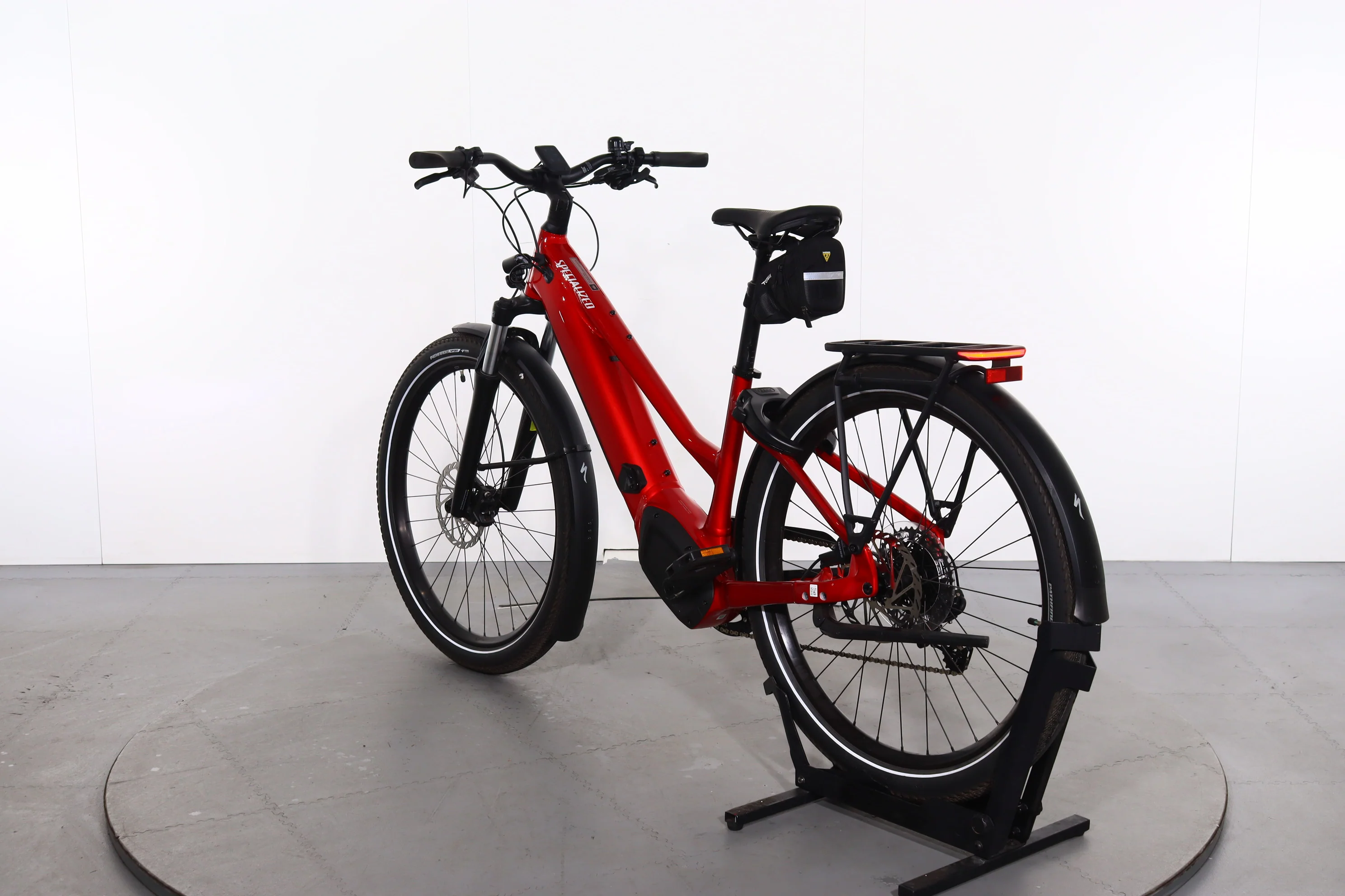 Specialized Turbo Vado 4.0 Step-Through - Image 5