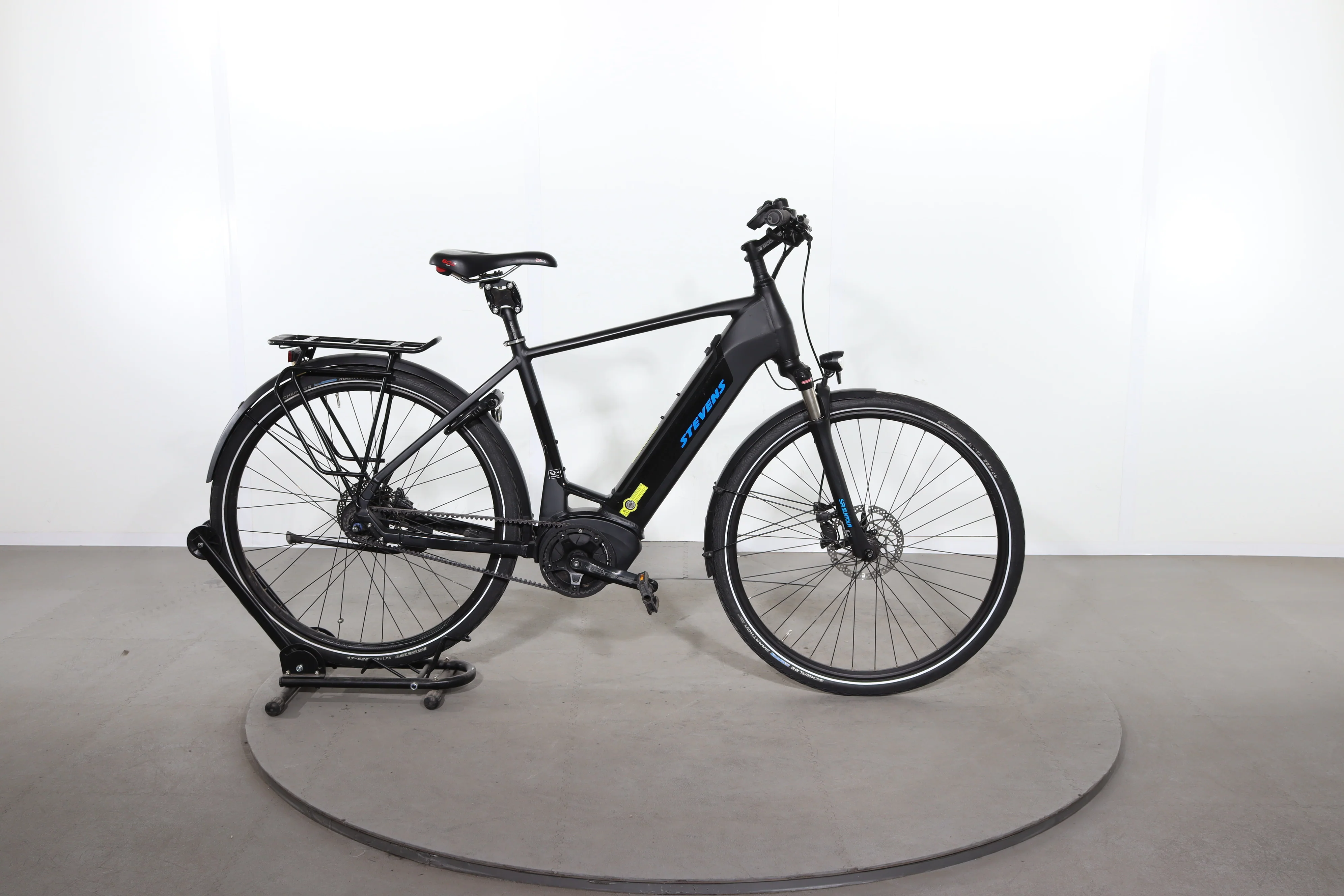Stevens E-Courier Luxe