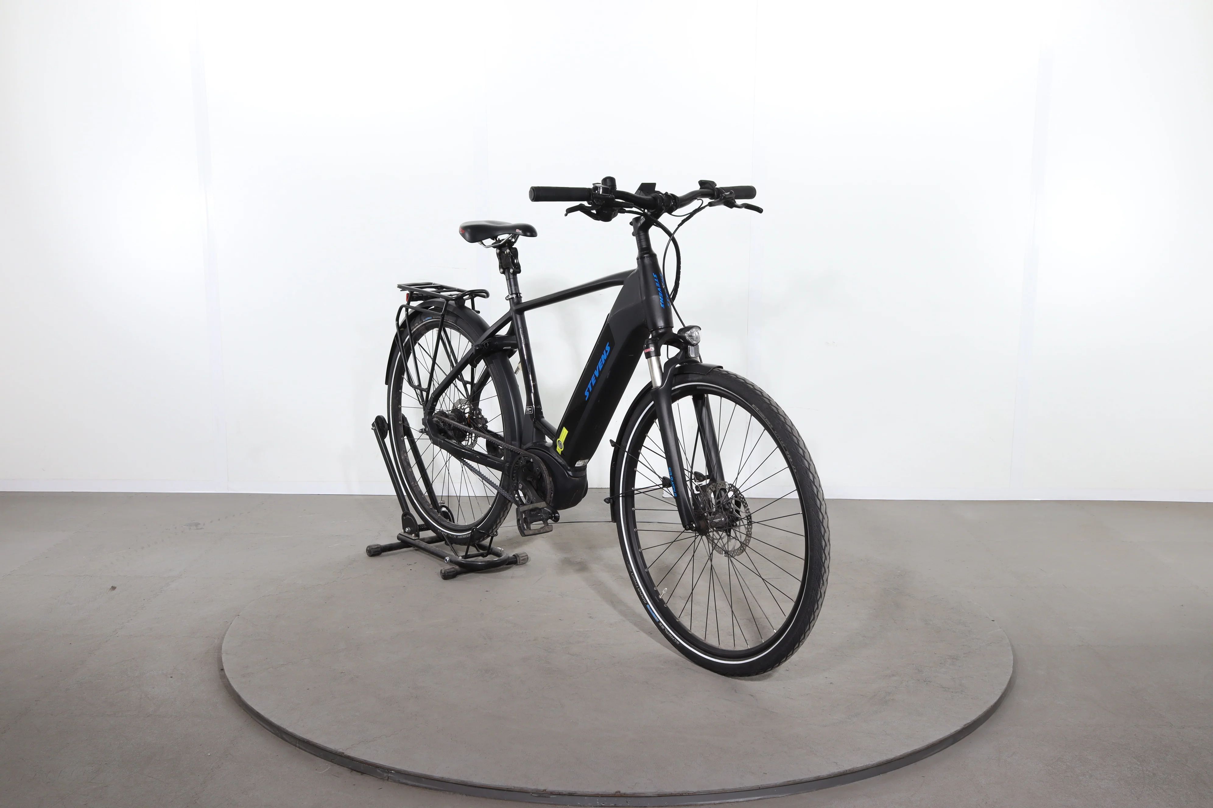 Stevens E-Courier Luxe - Image 2