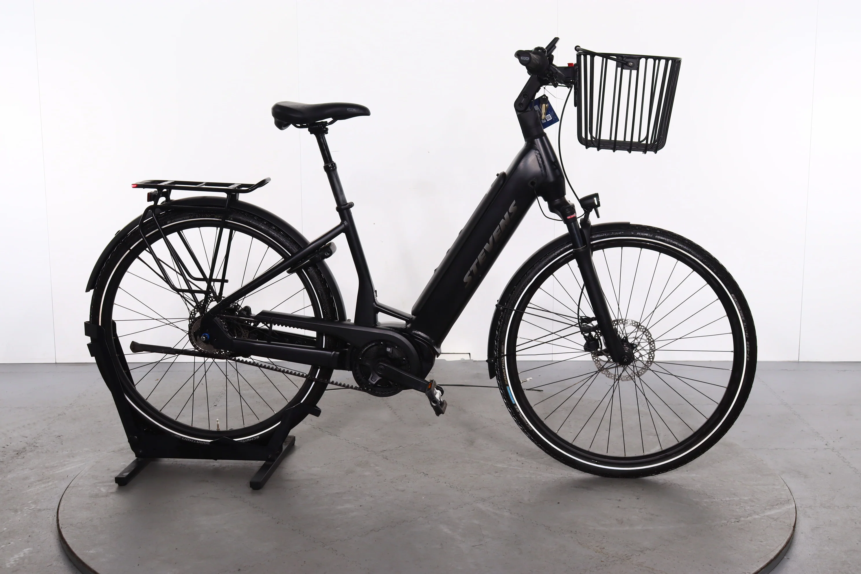 Stevens E-Courier Luxe
