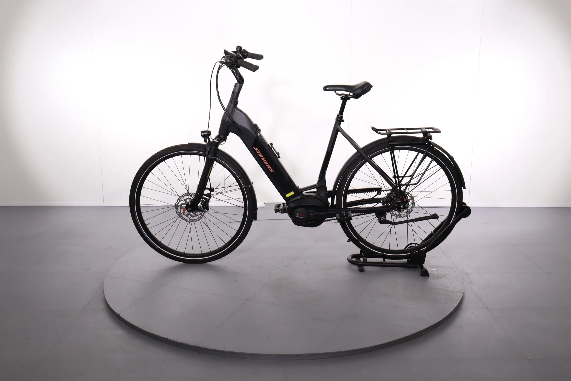 Stevens E-Courier Luxe Forma - Image 4