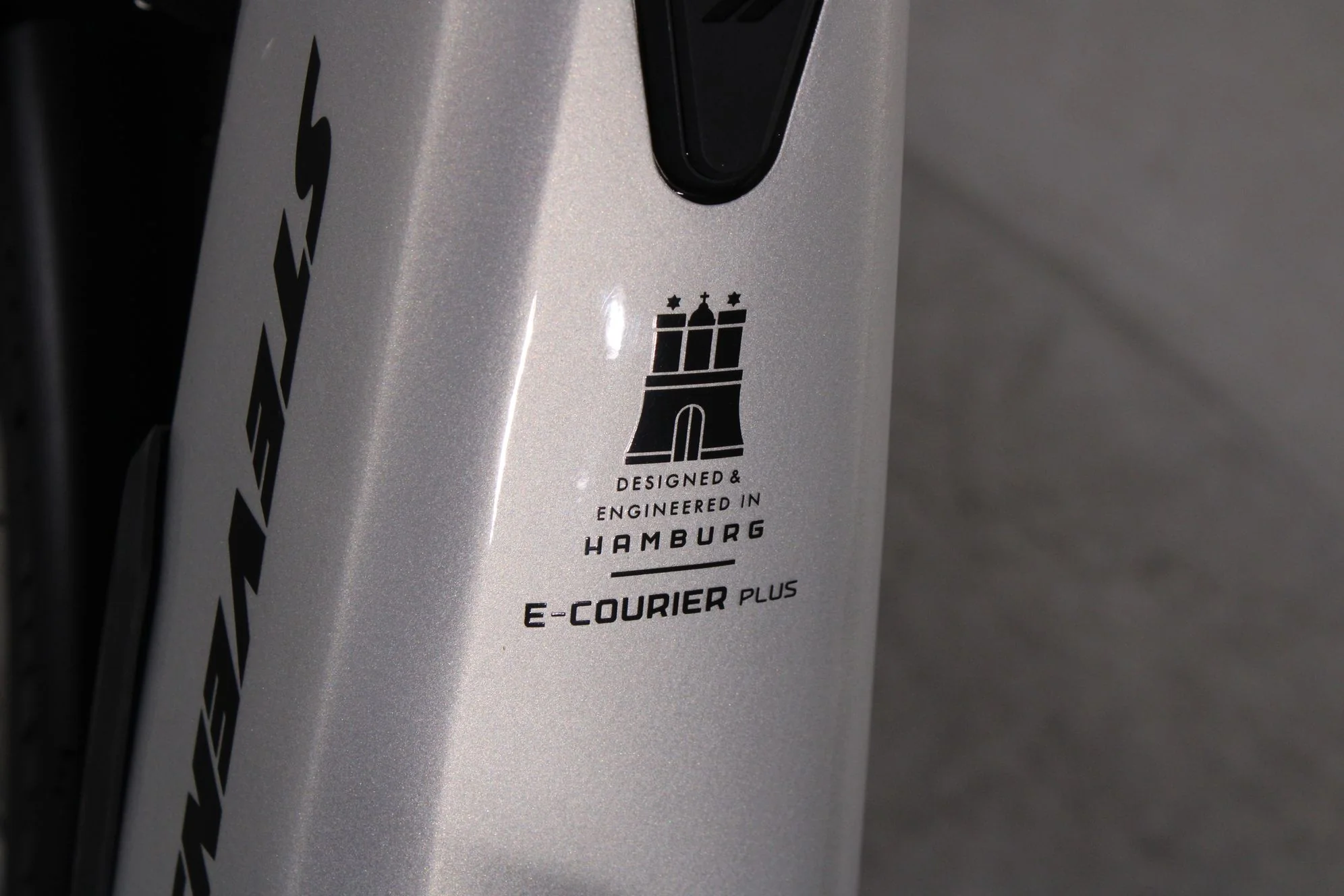 Stevens E-Courier Plus - Image 11