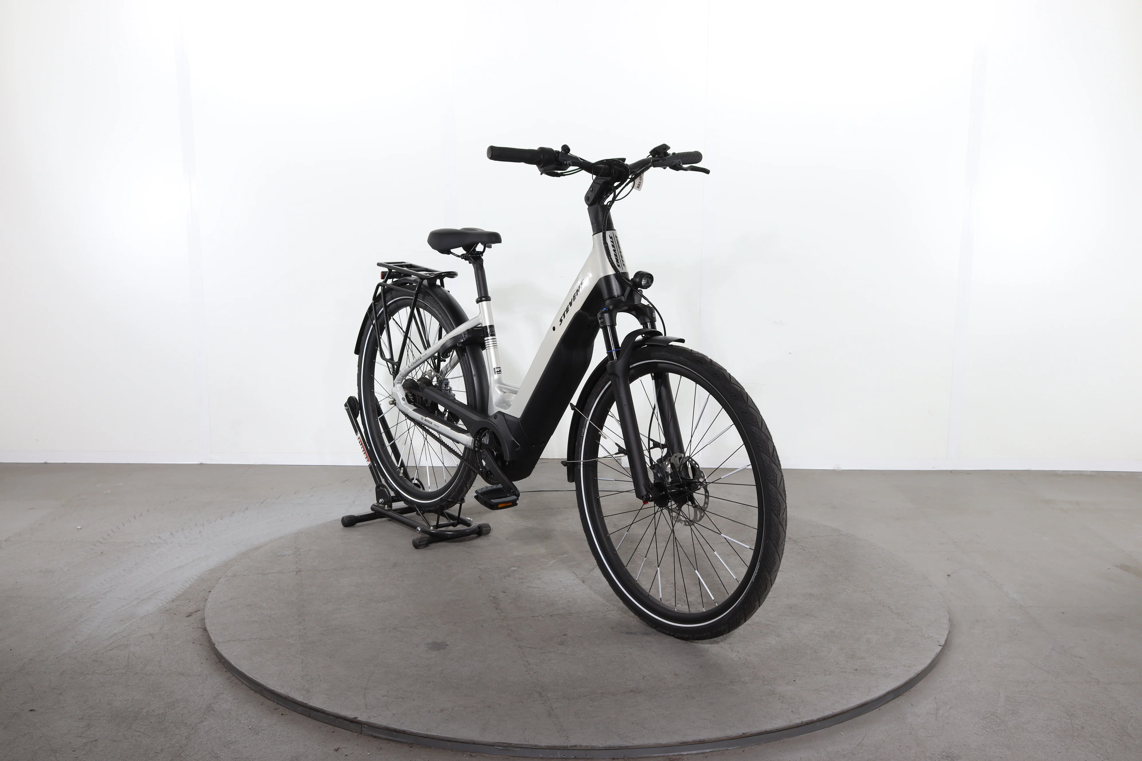Stevens E-Courier Plus - Image 2