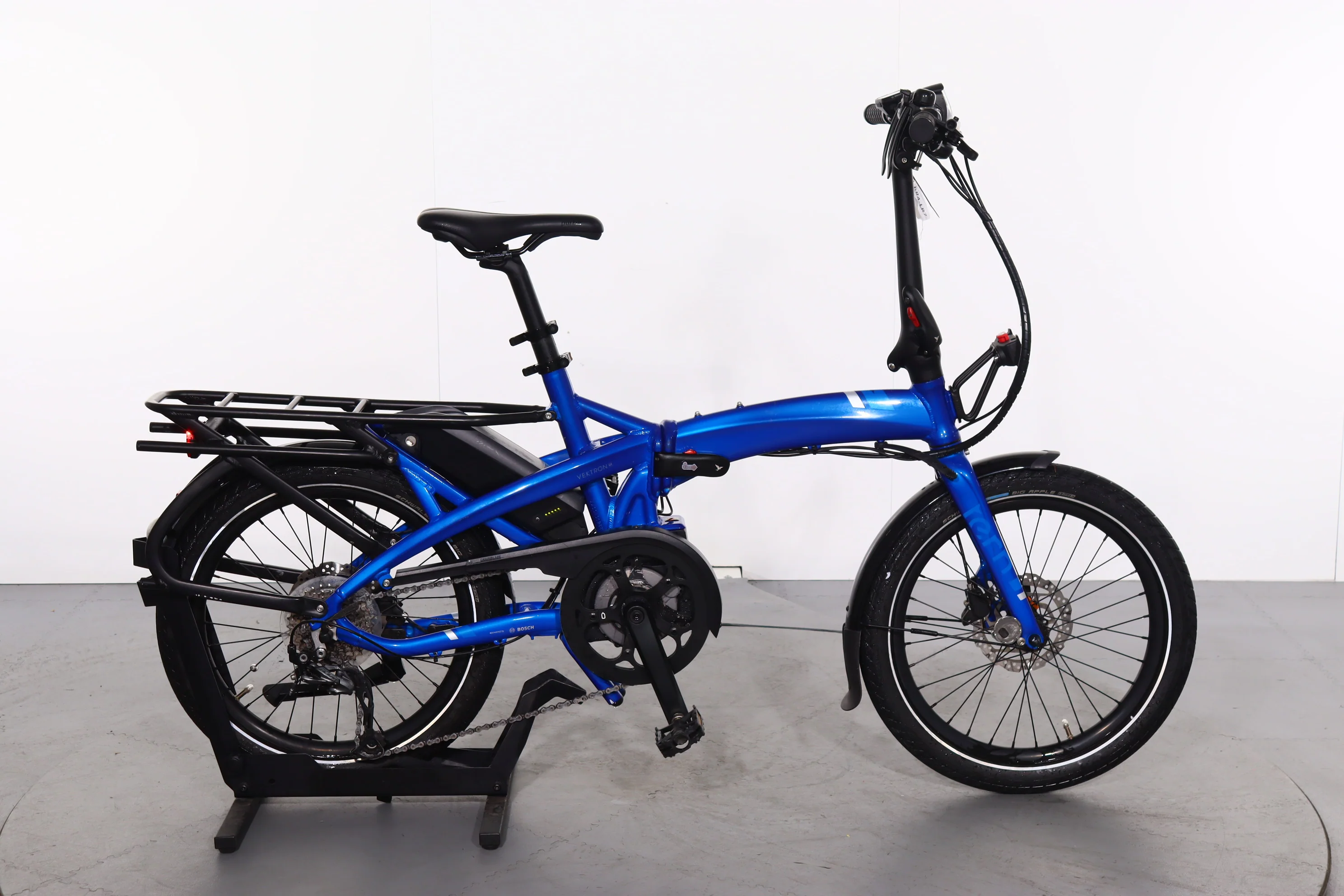 Tern Vektron Q9