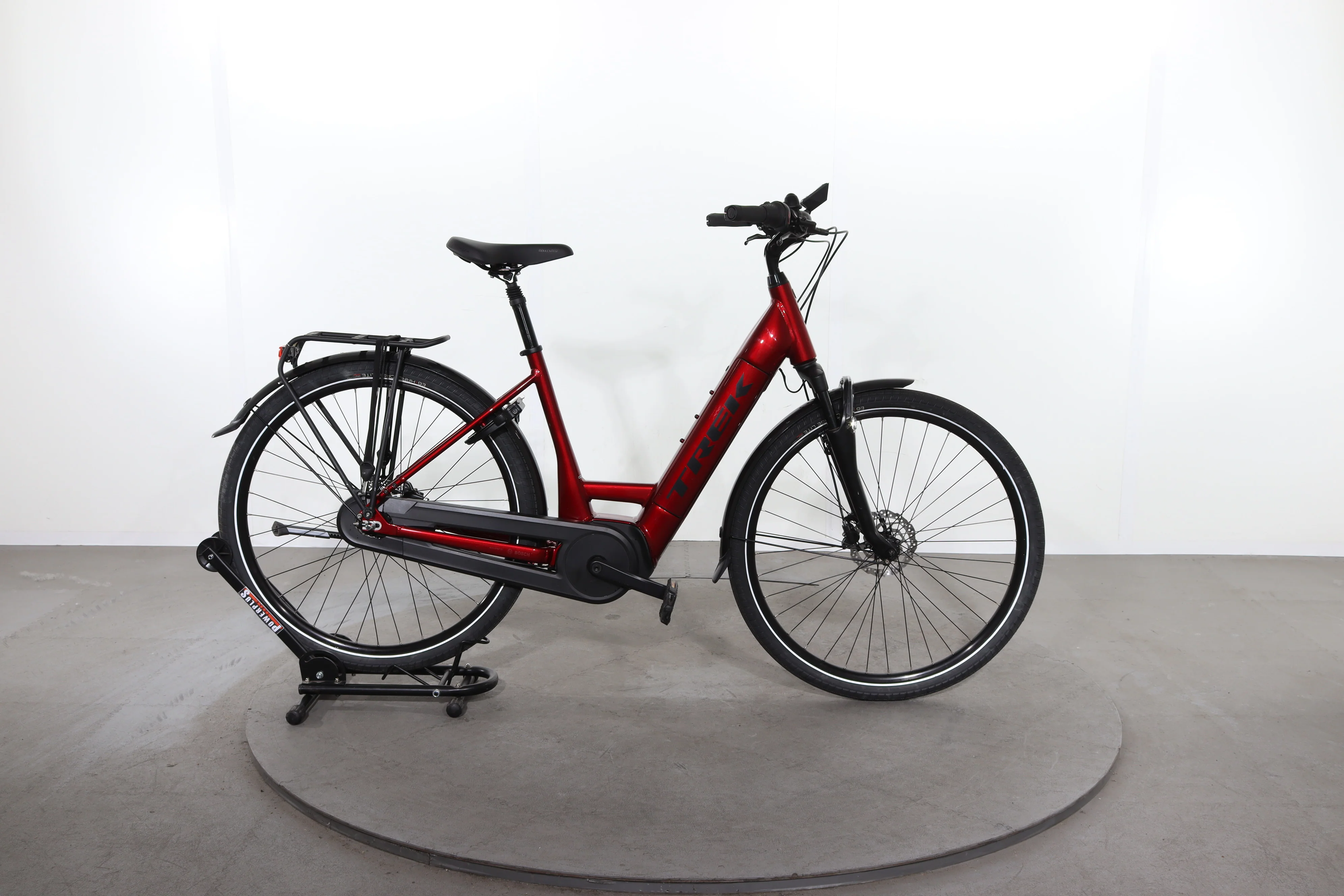 Trek District+ 8