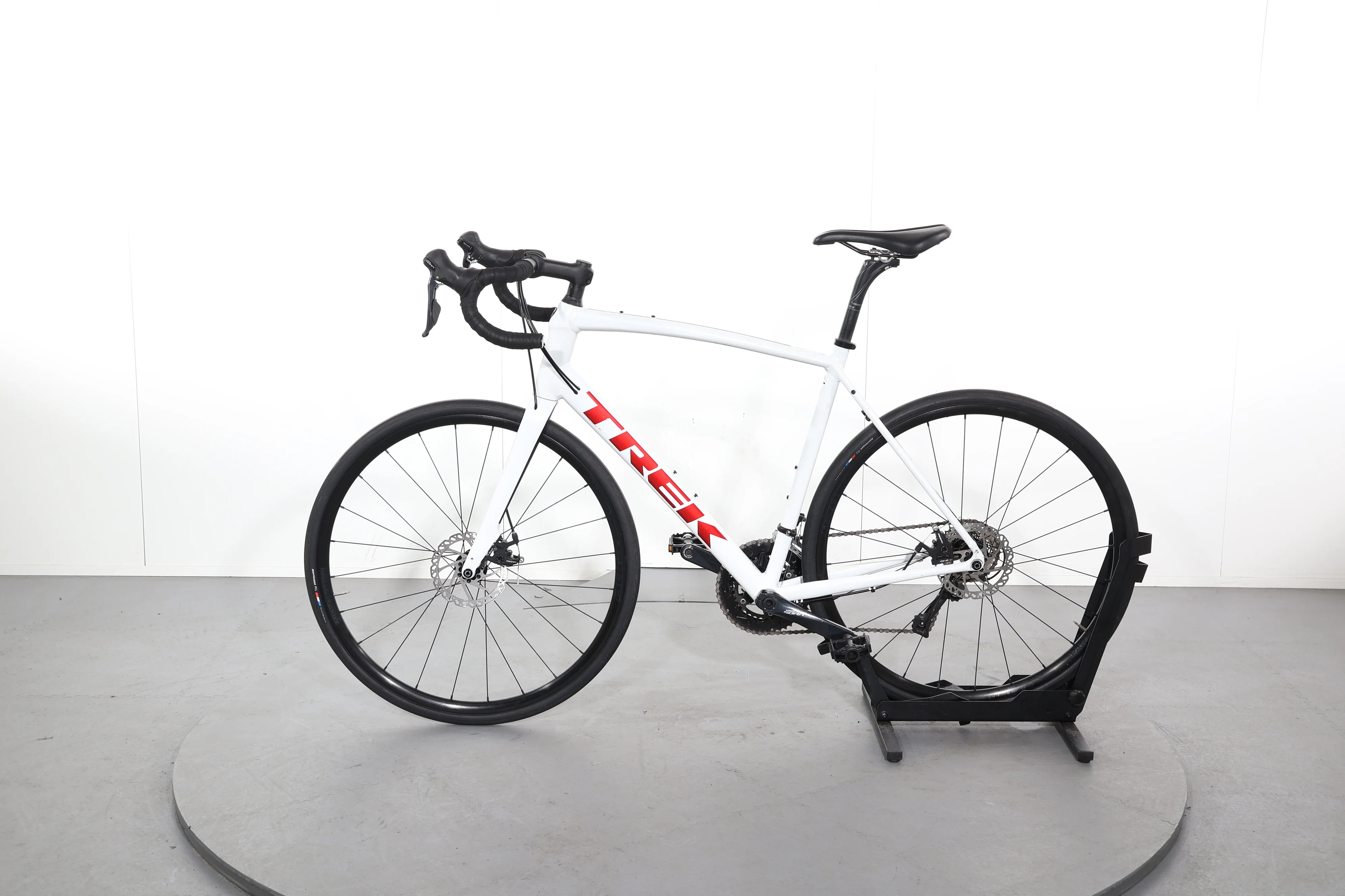 Trek Domane AL 3 - Image 4
