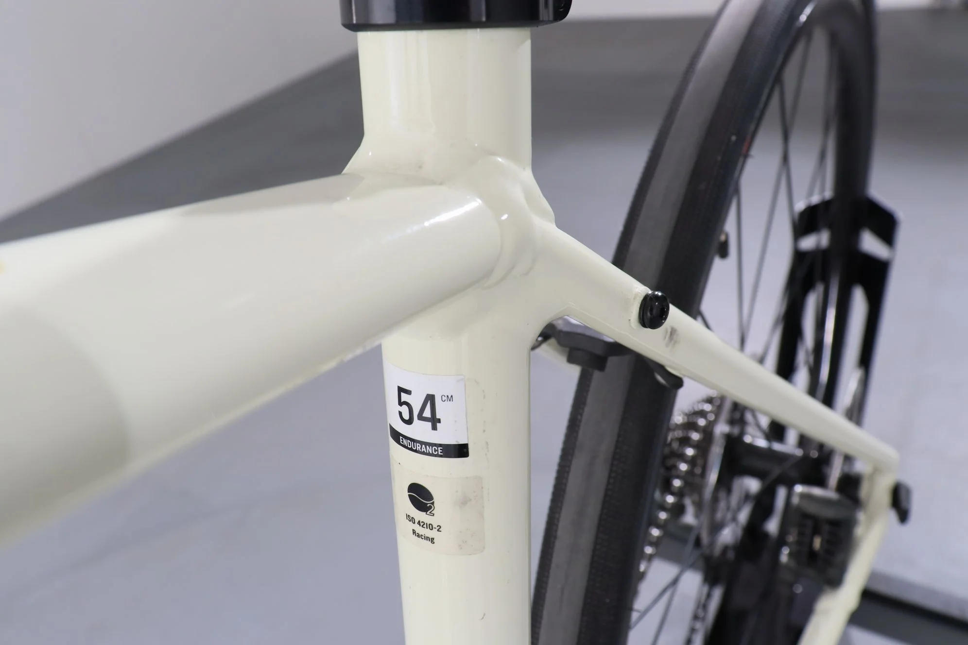 Trek Domane AL 4 - Image 11