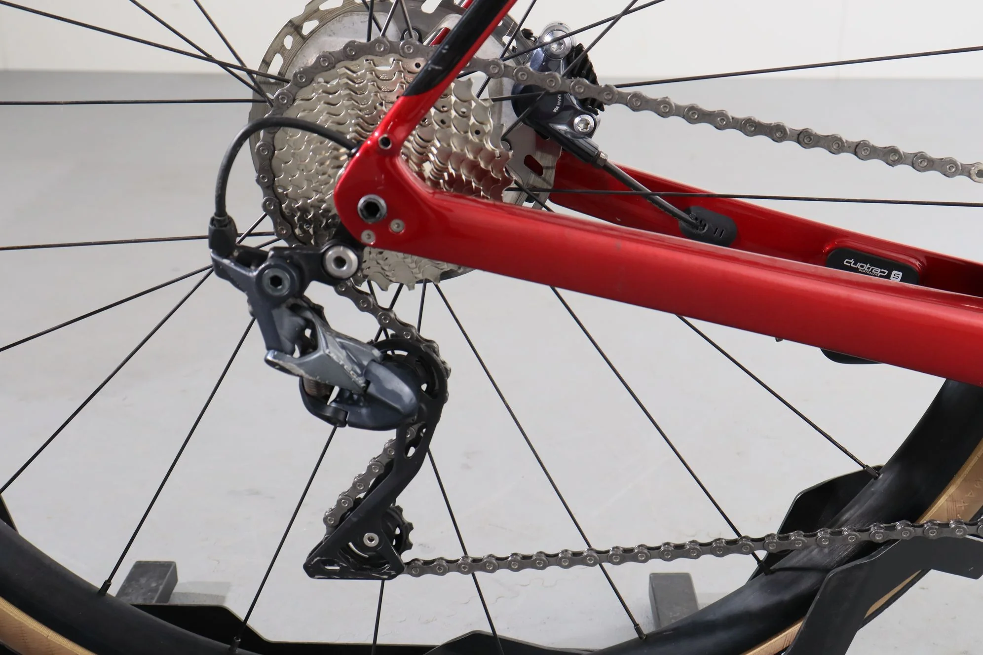 Trek Domane SL - Image 10