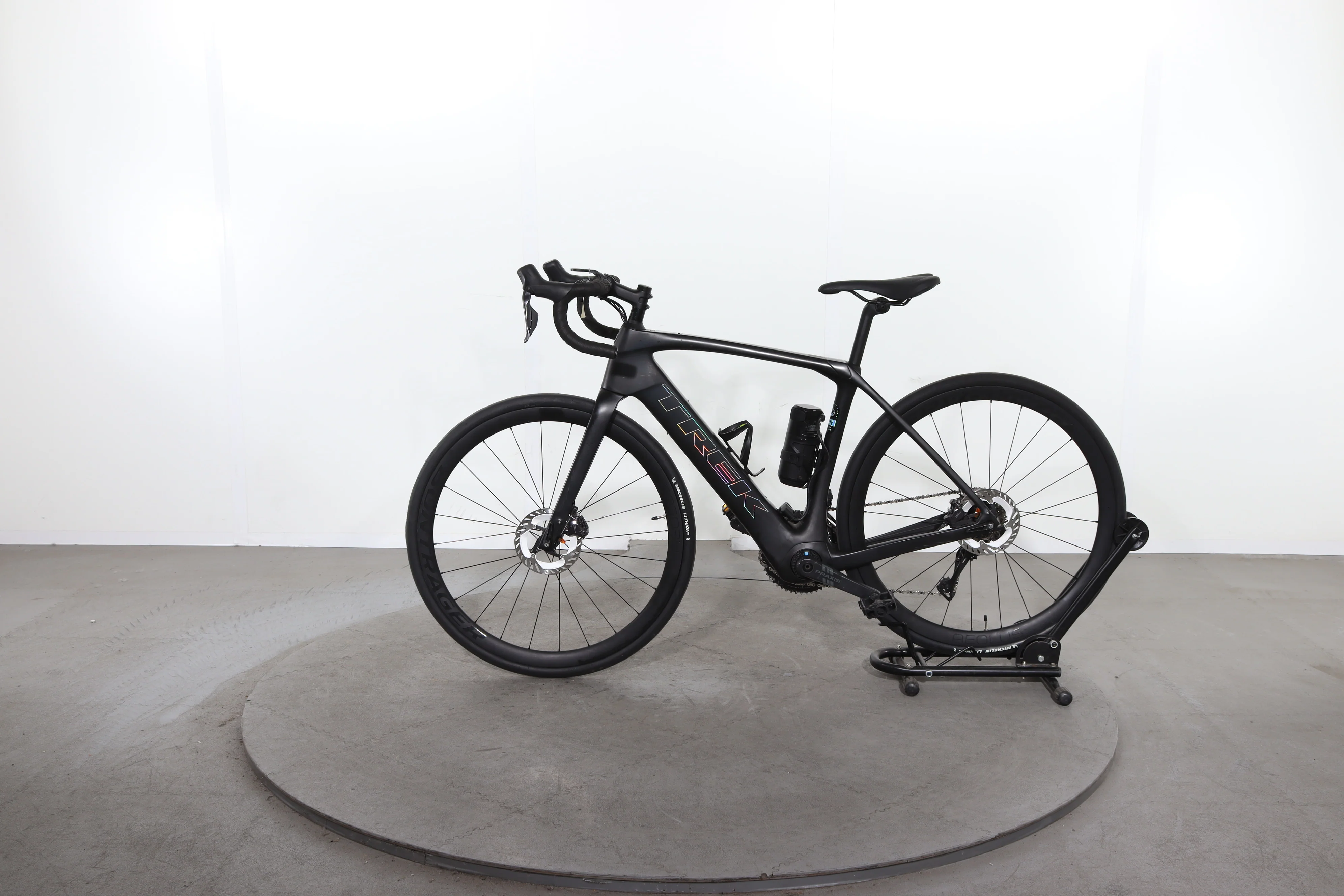 Trek Domane+ SLR 7 Gen 4 + Extender - Image 4