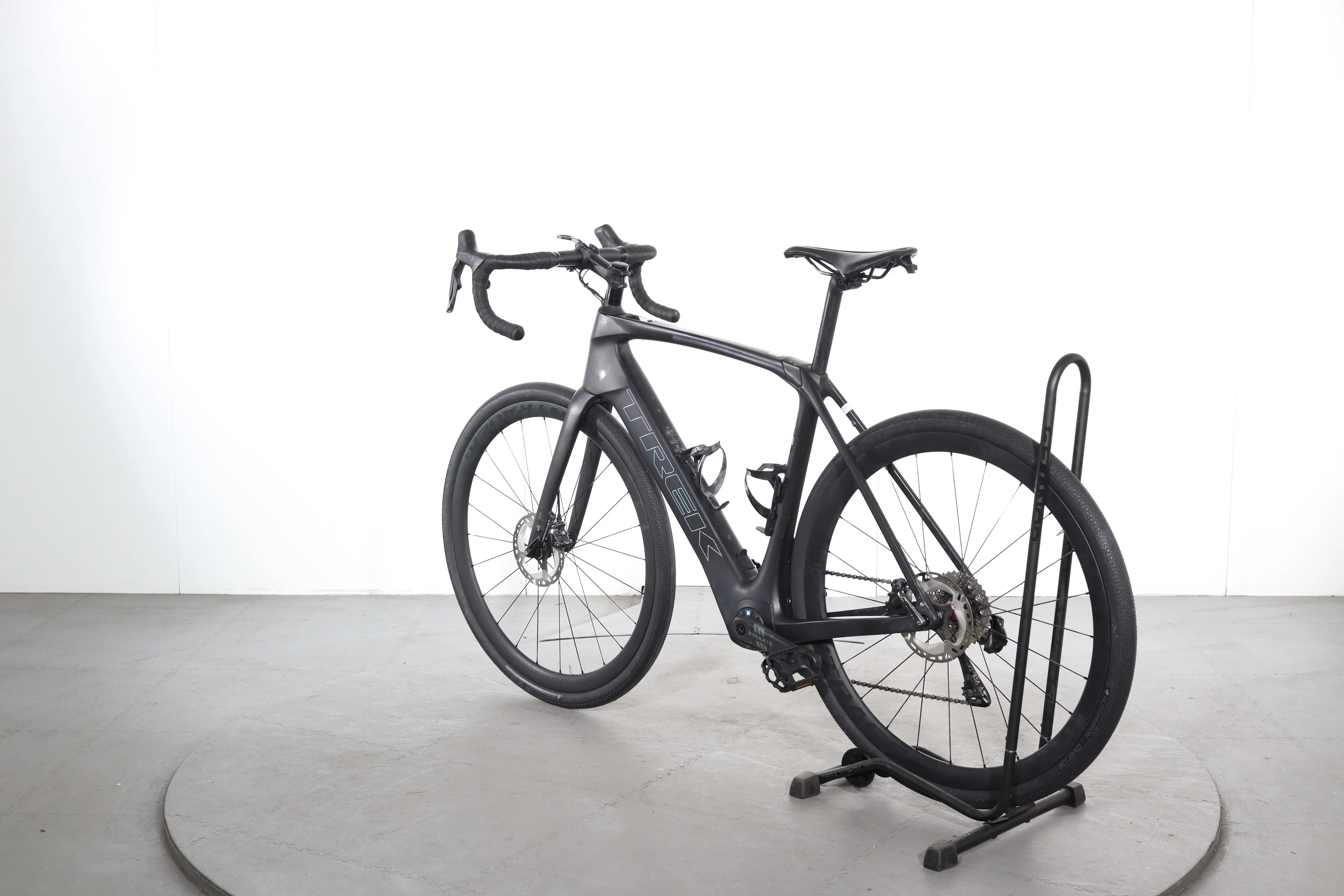 Trek Domane+ SLR 7 Gen 4 - Image 3