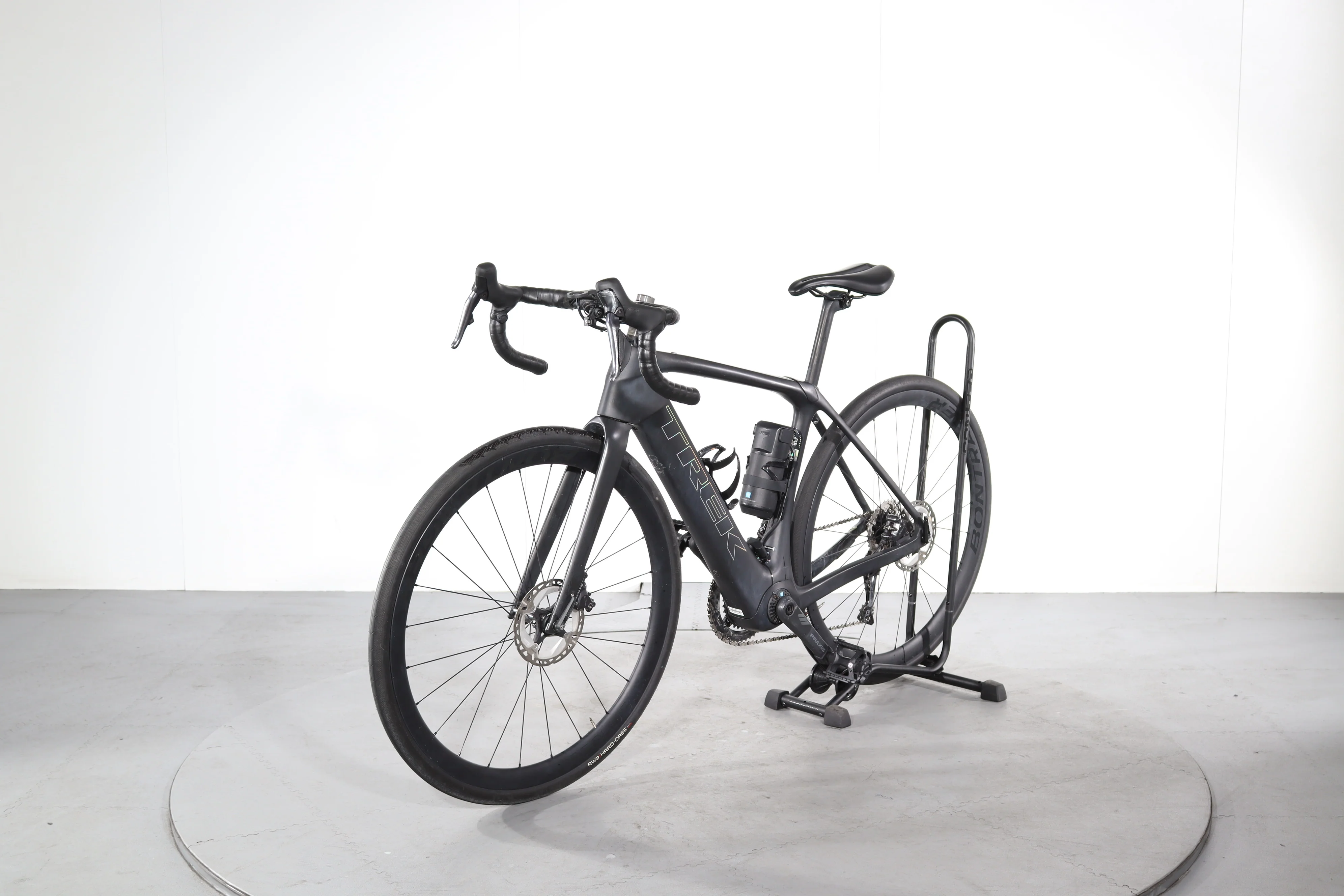 Trek Domane+ SLR 7 Gen 4 - Image 3