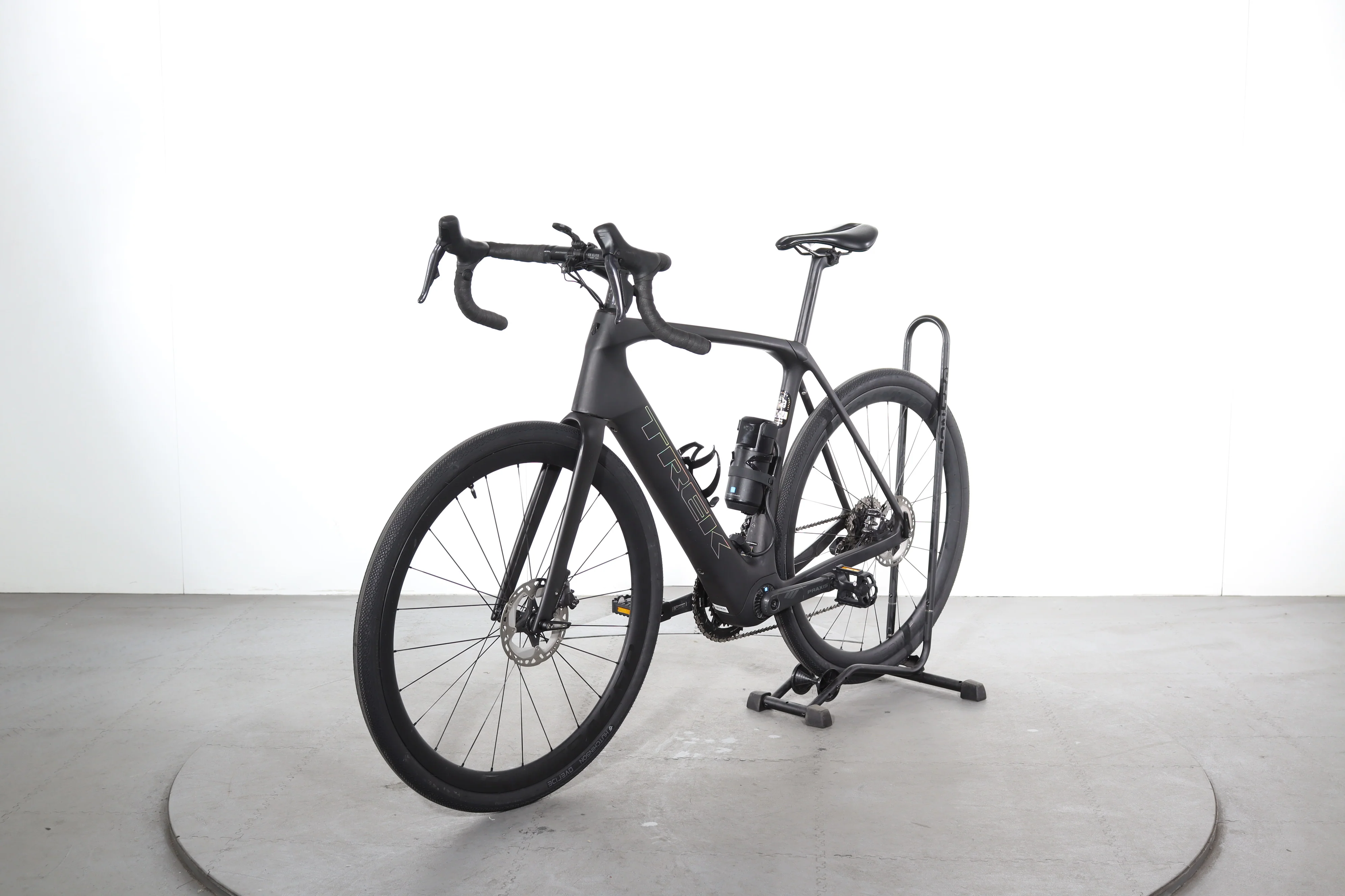 Trek Domane+ SLR 7 Gen 4 - Image 3