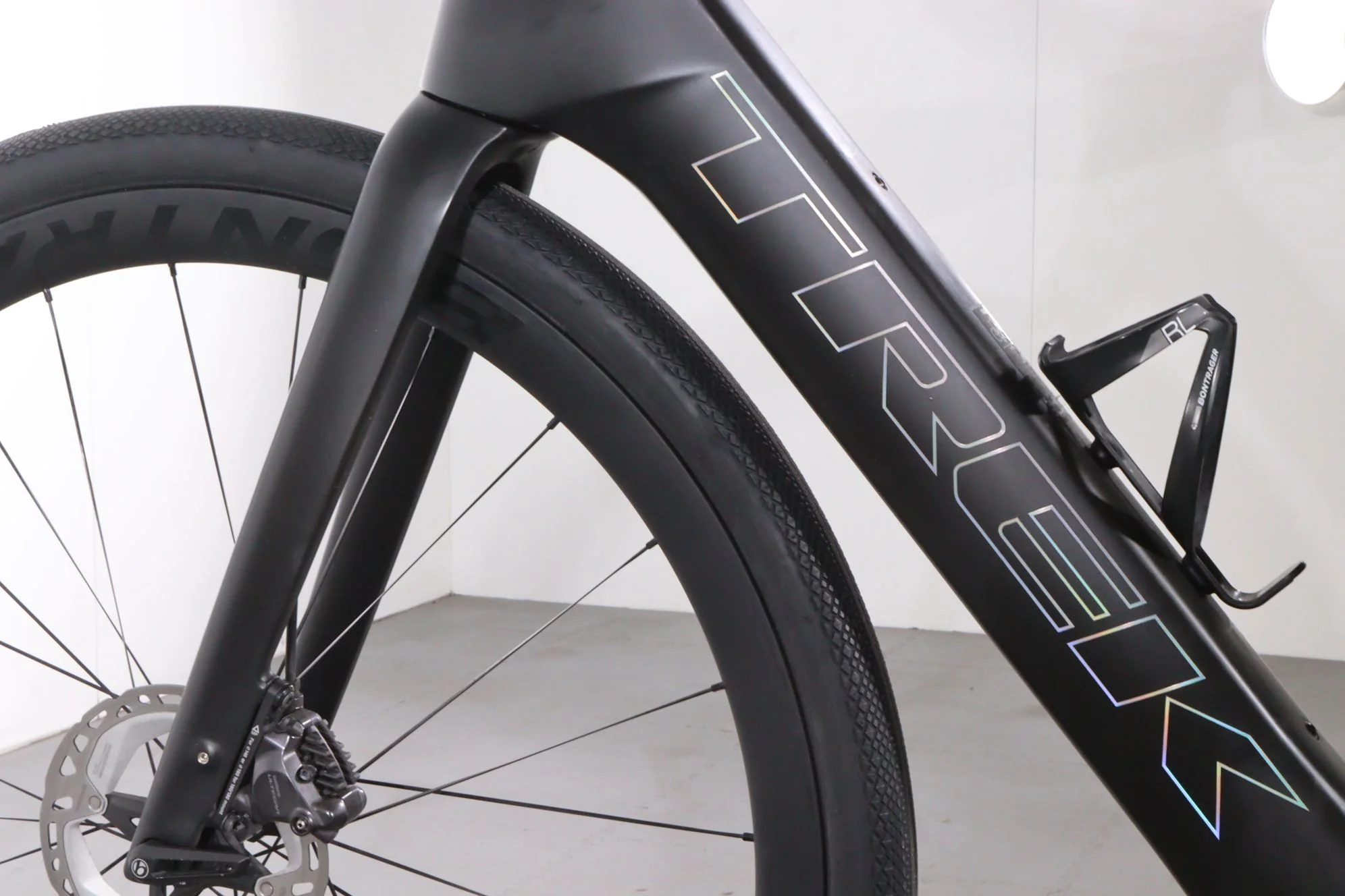 Trek Domane+ SLR 7 Gen 4 - Image 9