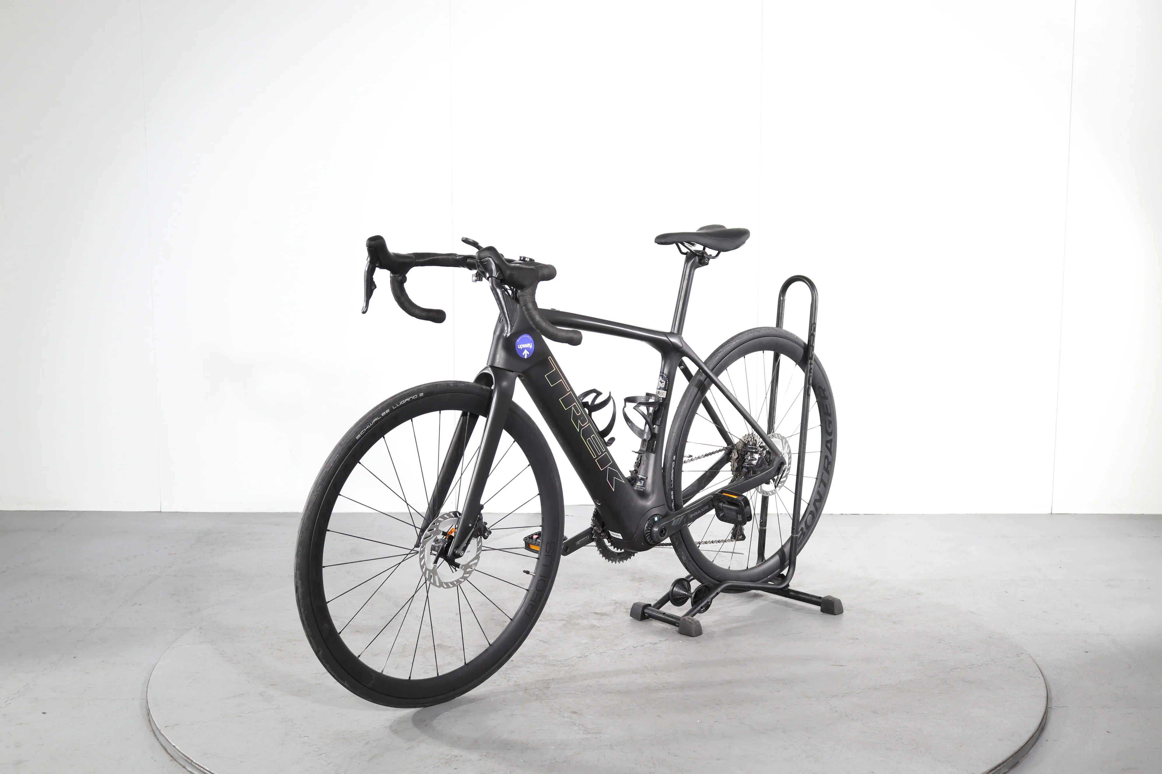Trek Domane+ SLR 7 Gen 4 - Image 3