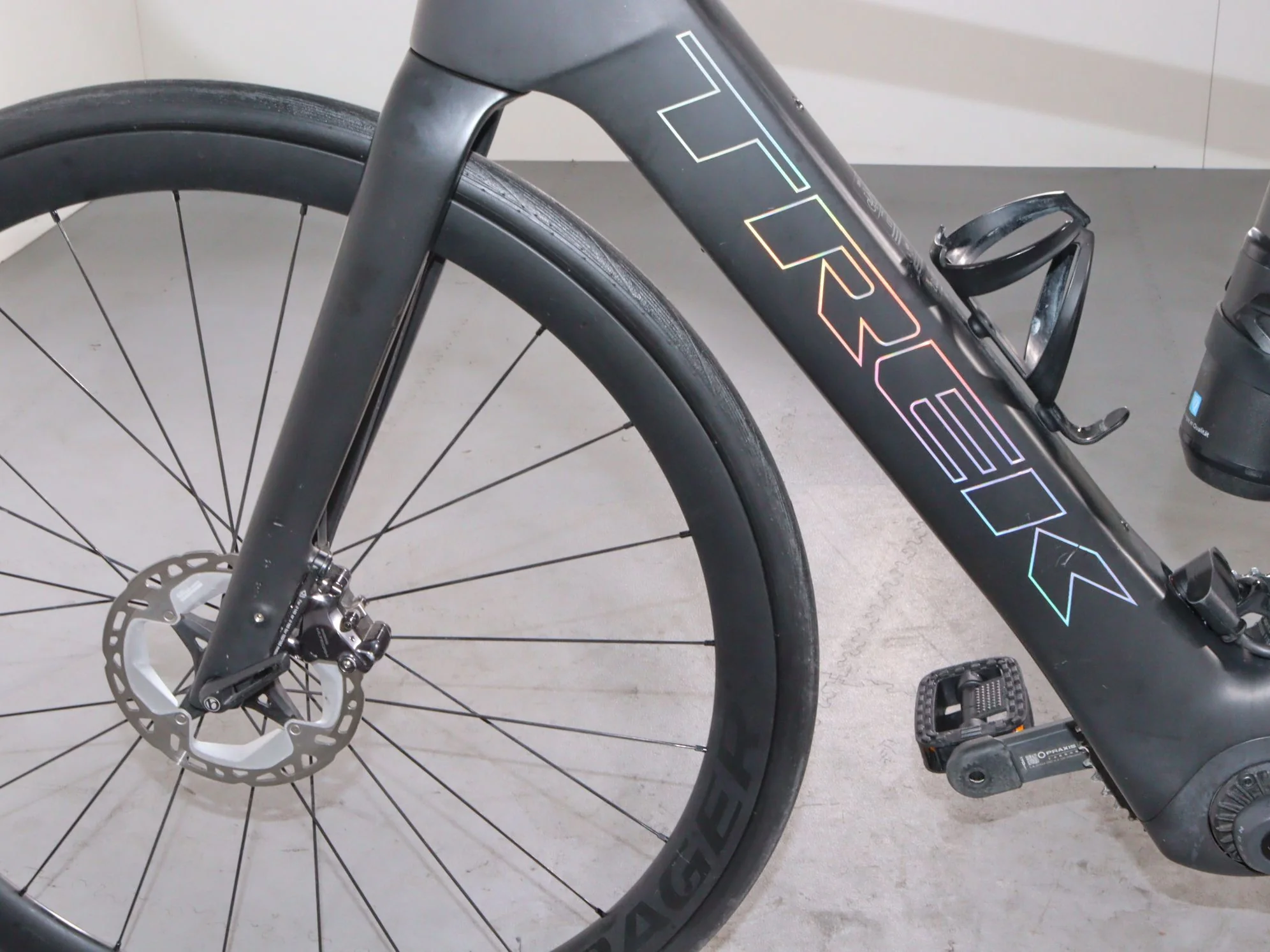 Trek Domane+ SLR 7 Gen 4 - Image 9