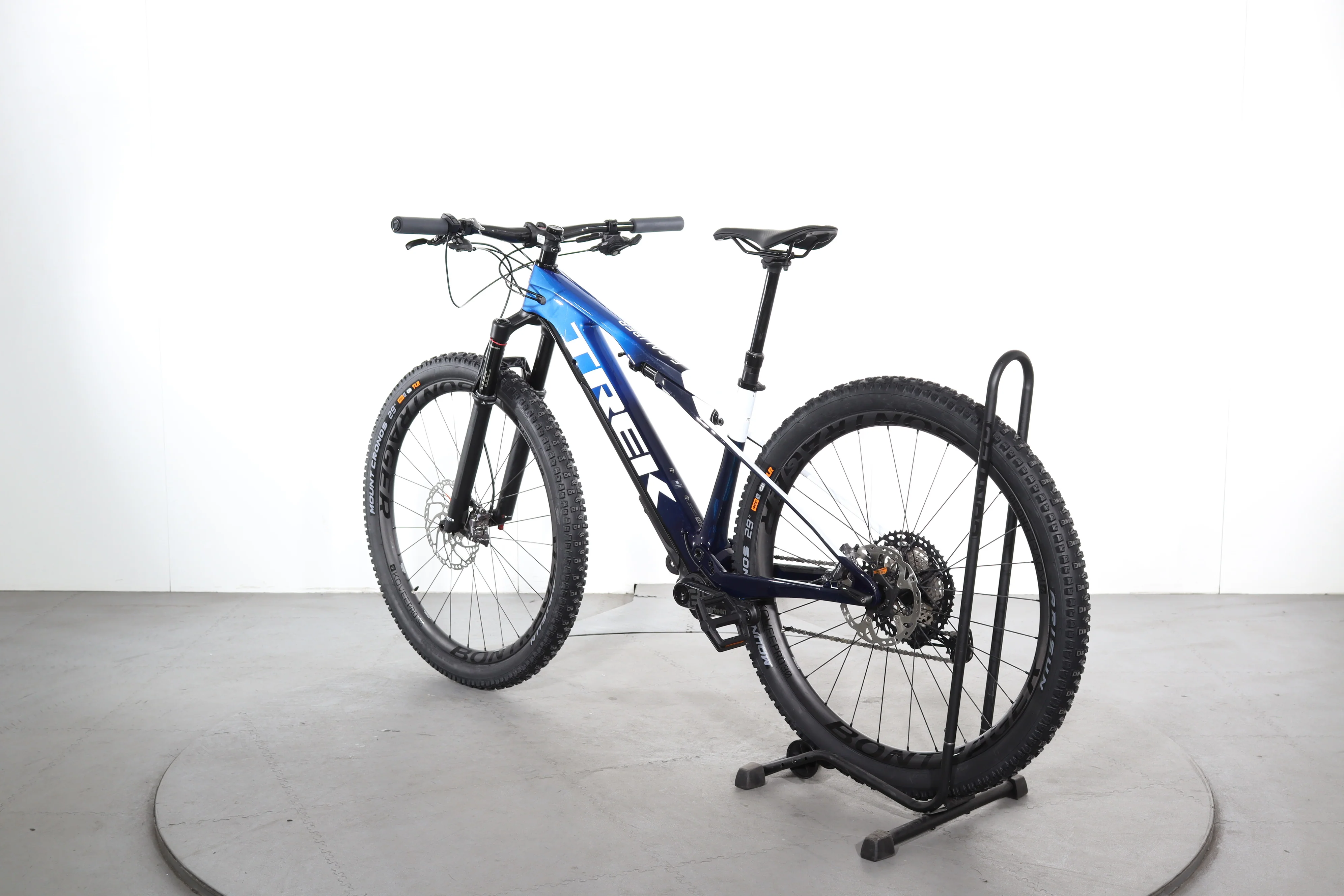 Trek E-Caliber 9.8 XT Gen 1 - Image 5