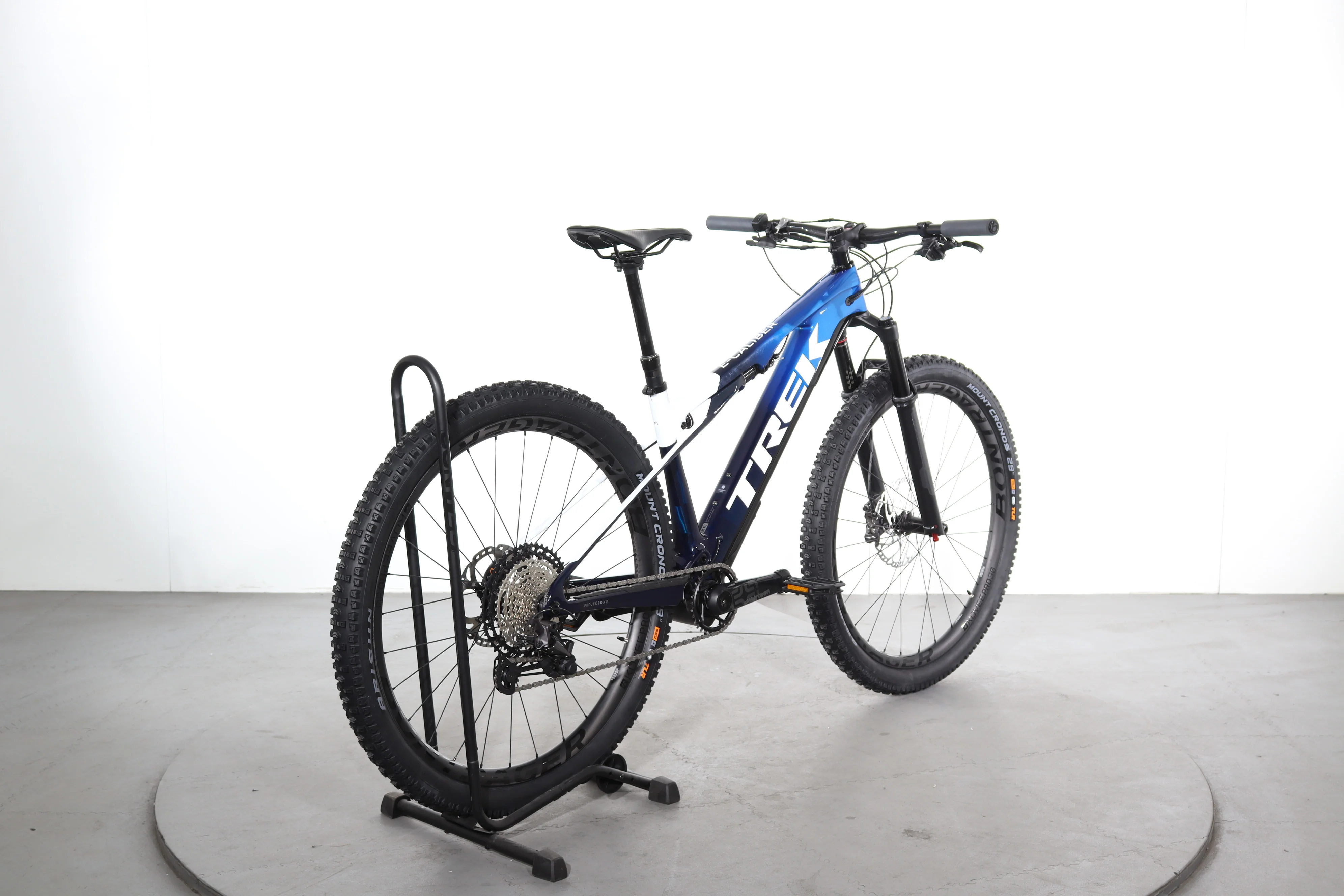 Trek E-Caliber 9.8 XT Gen 1 - Image 6
