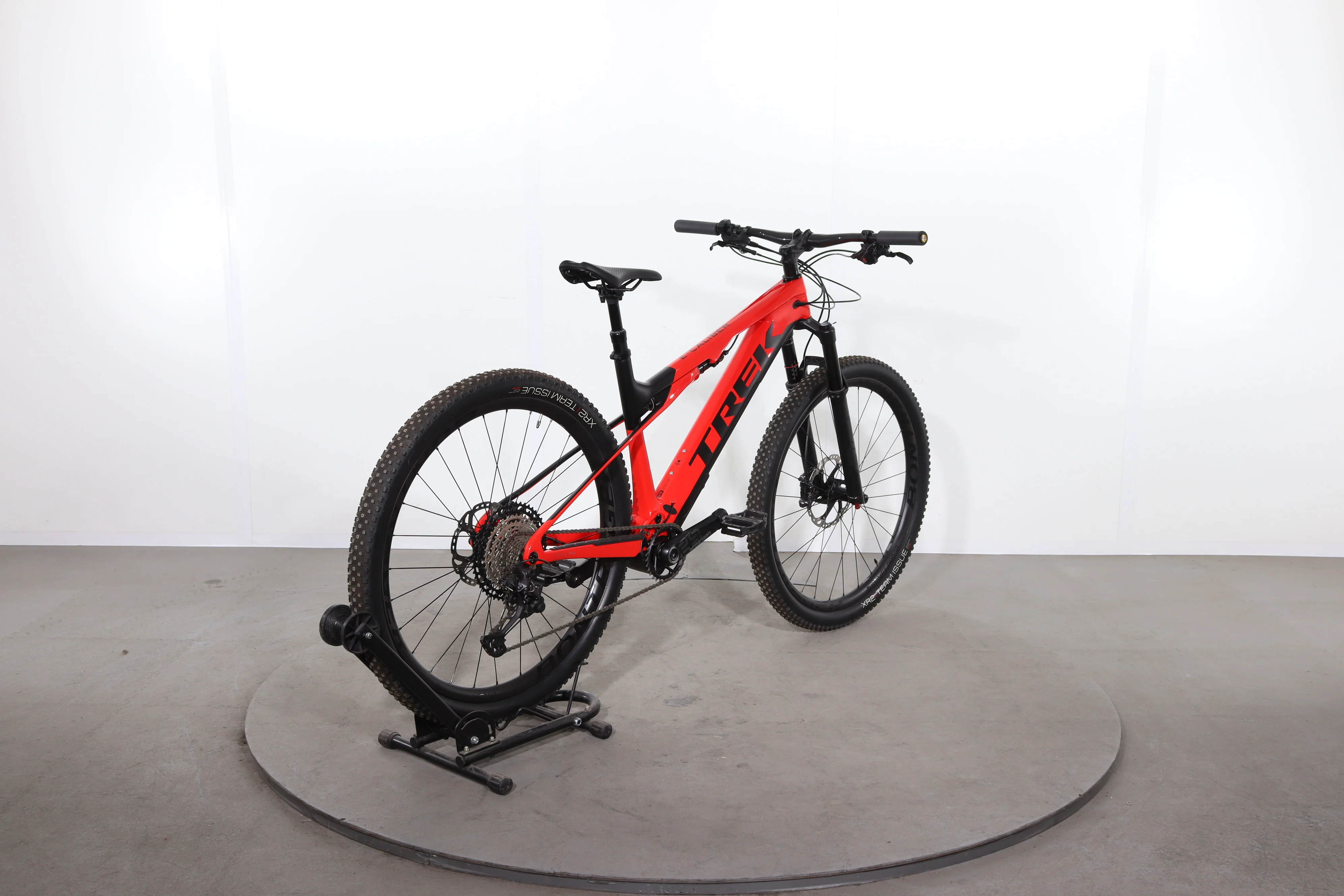 Trek E-Caliber 9.8 XT - Image 6
