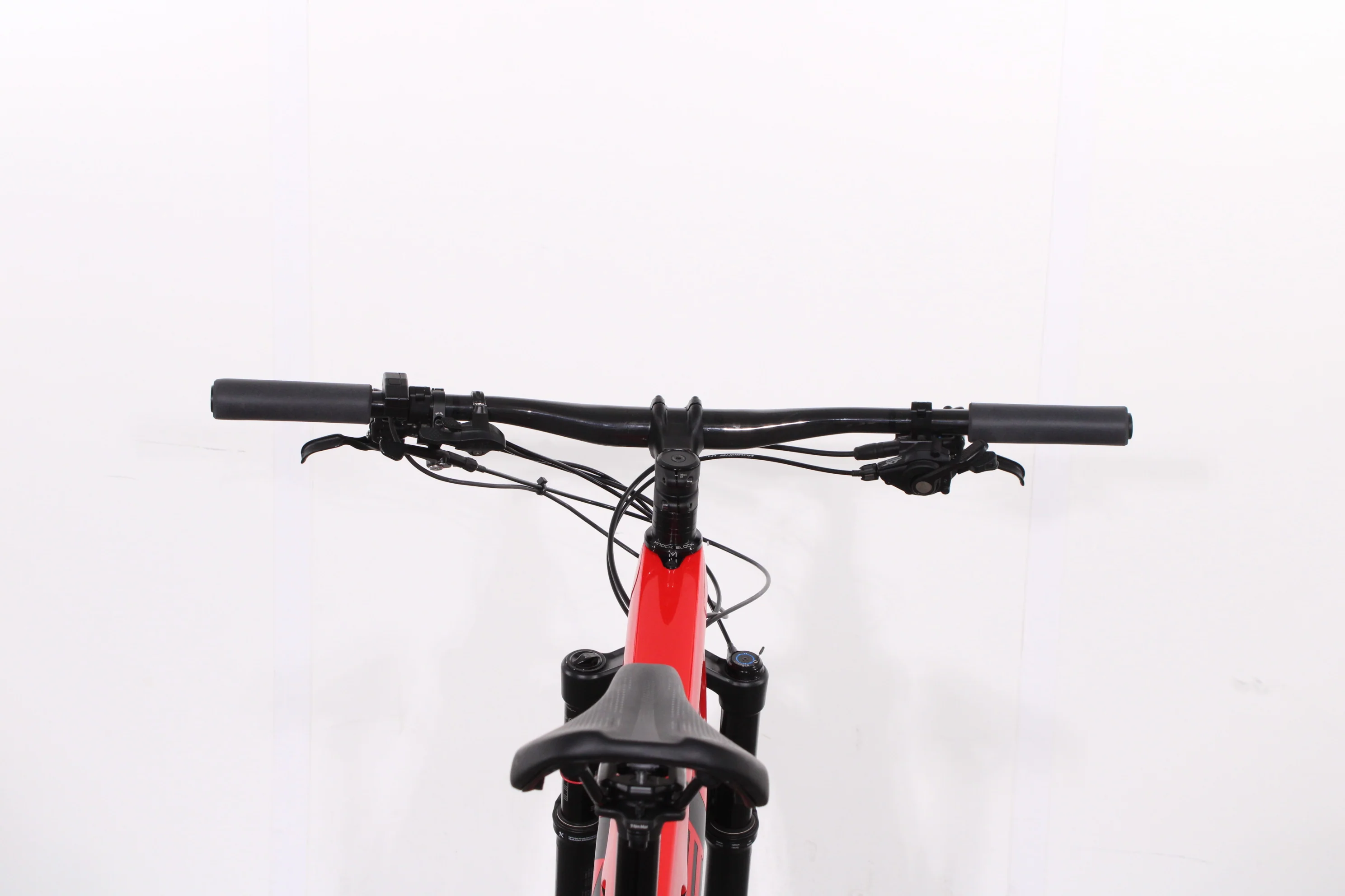 Trek E-Caliber 9.8 XT - Image 7