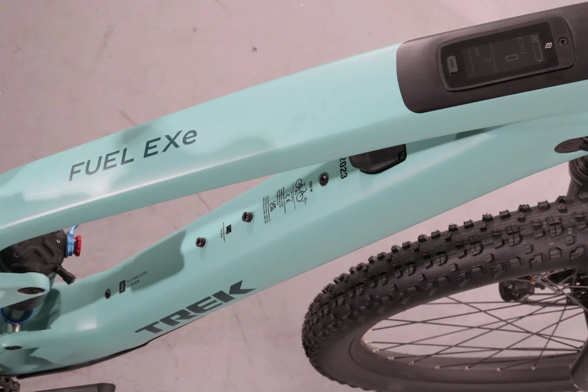Trek Fuel EX-e 5 - Image 8