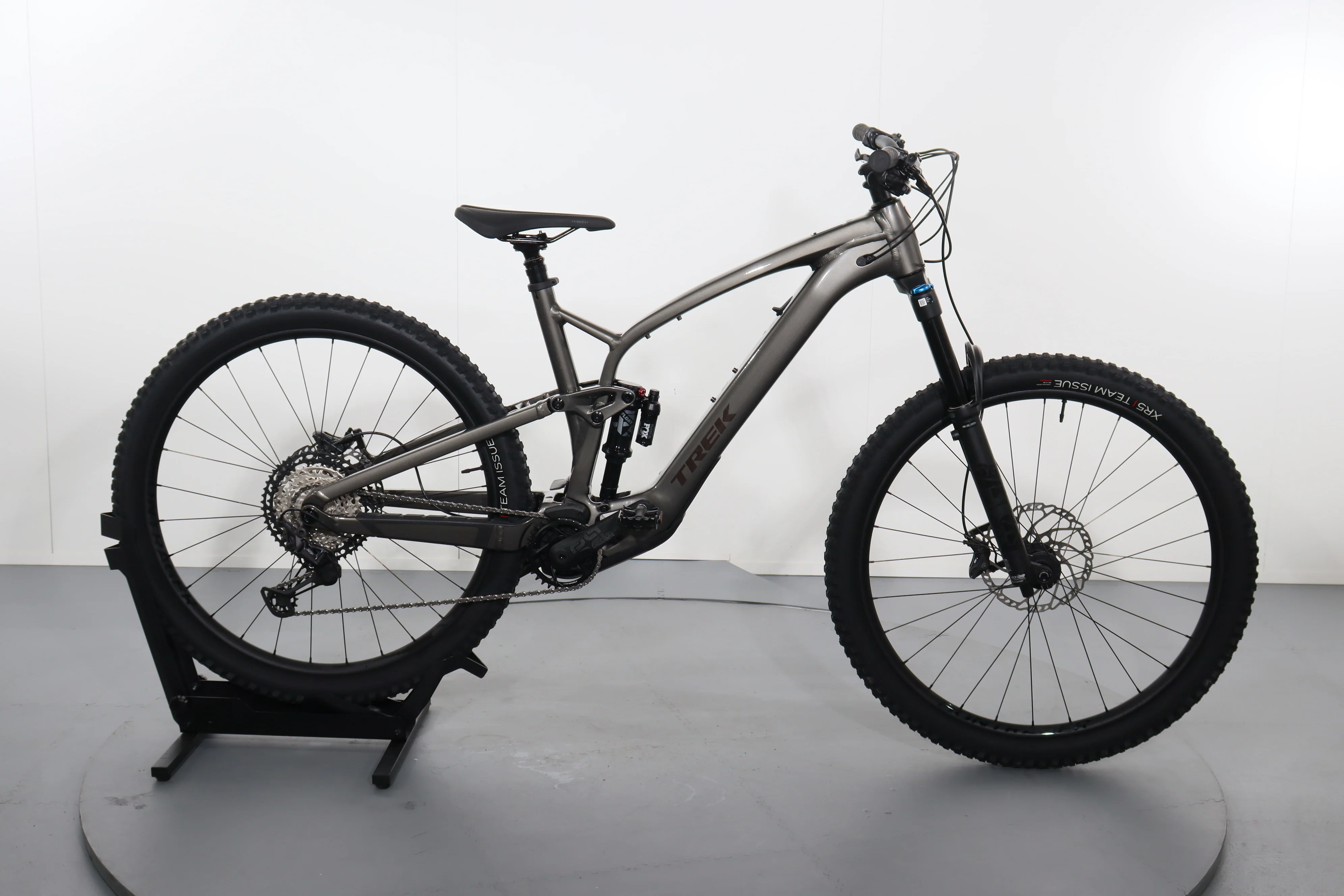 Trek Fuel EX-e 8