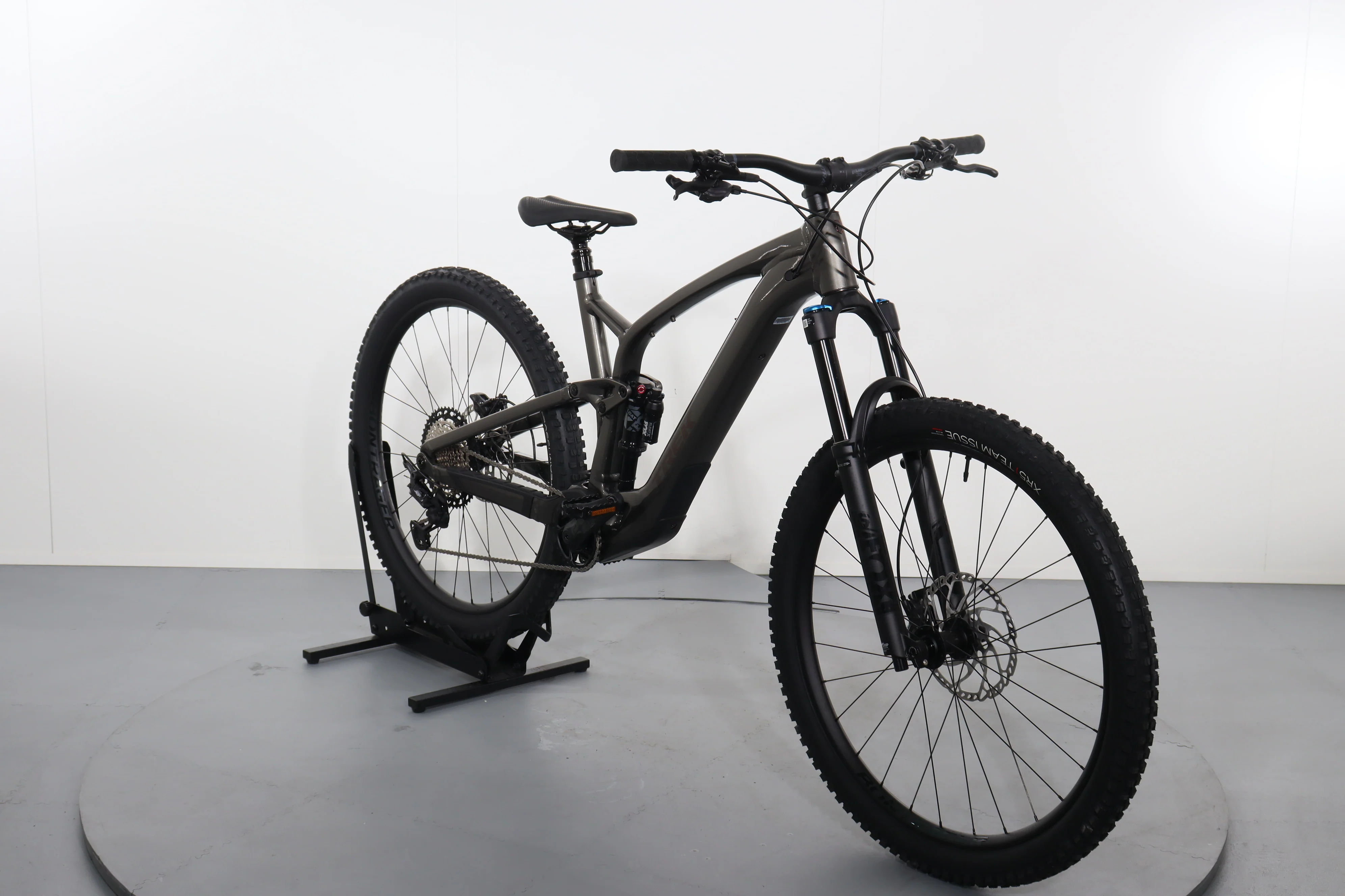 Trek Fuel EX-e 8 - Image 2