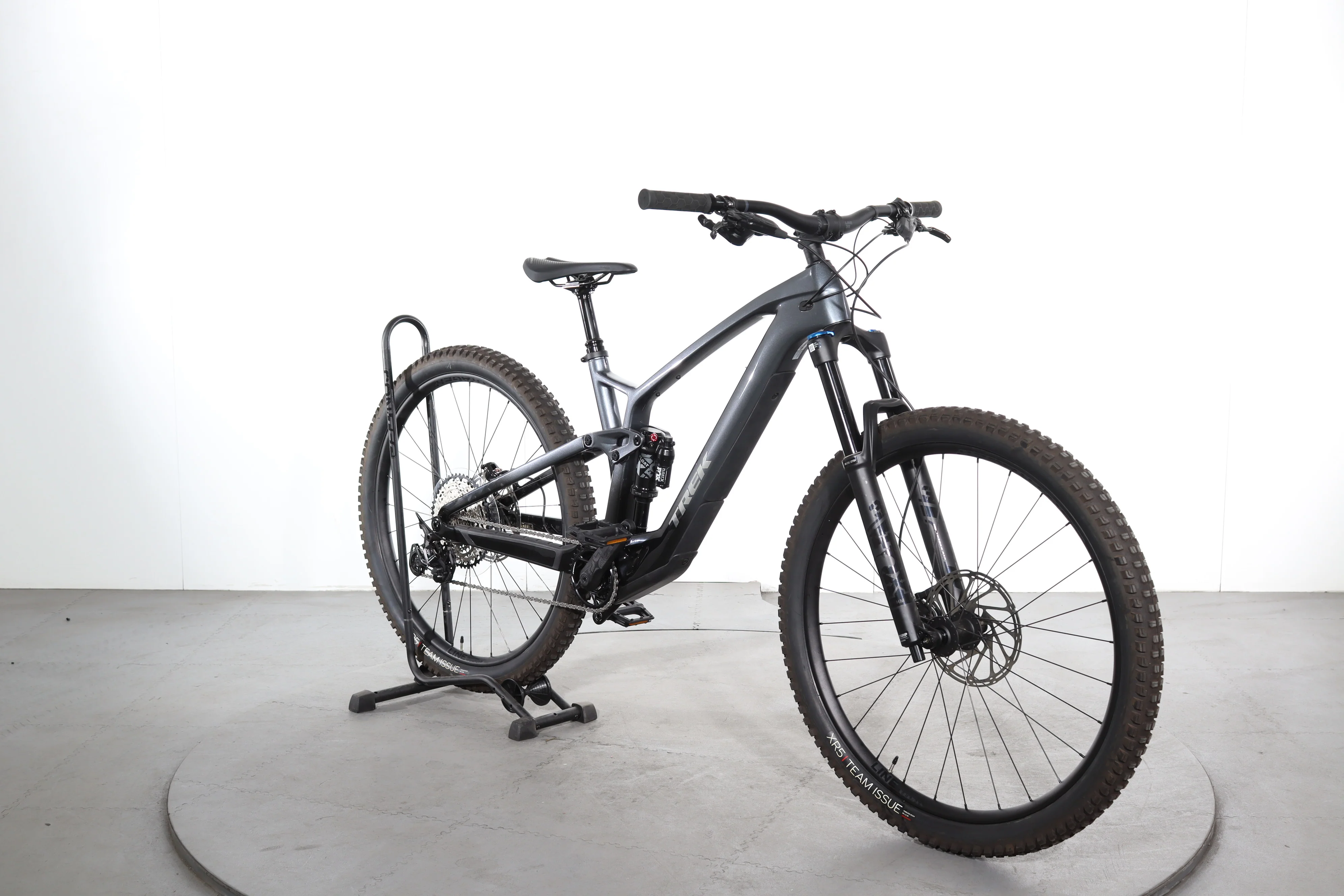 Trek Fuel EX-e 9.7 - Image 2