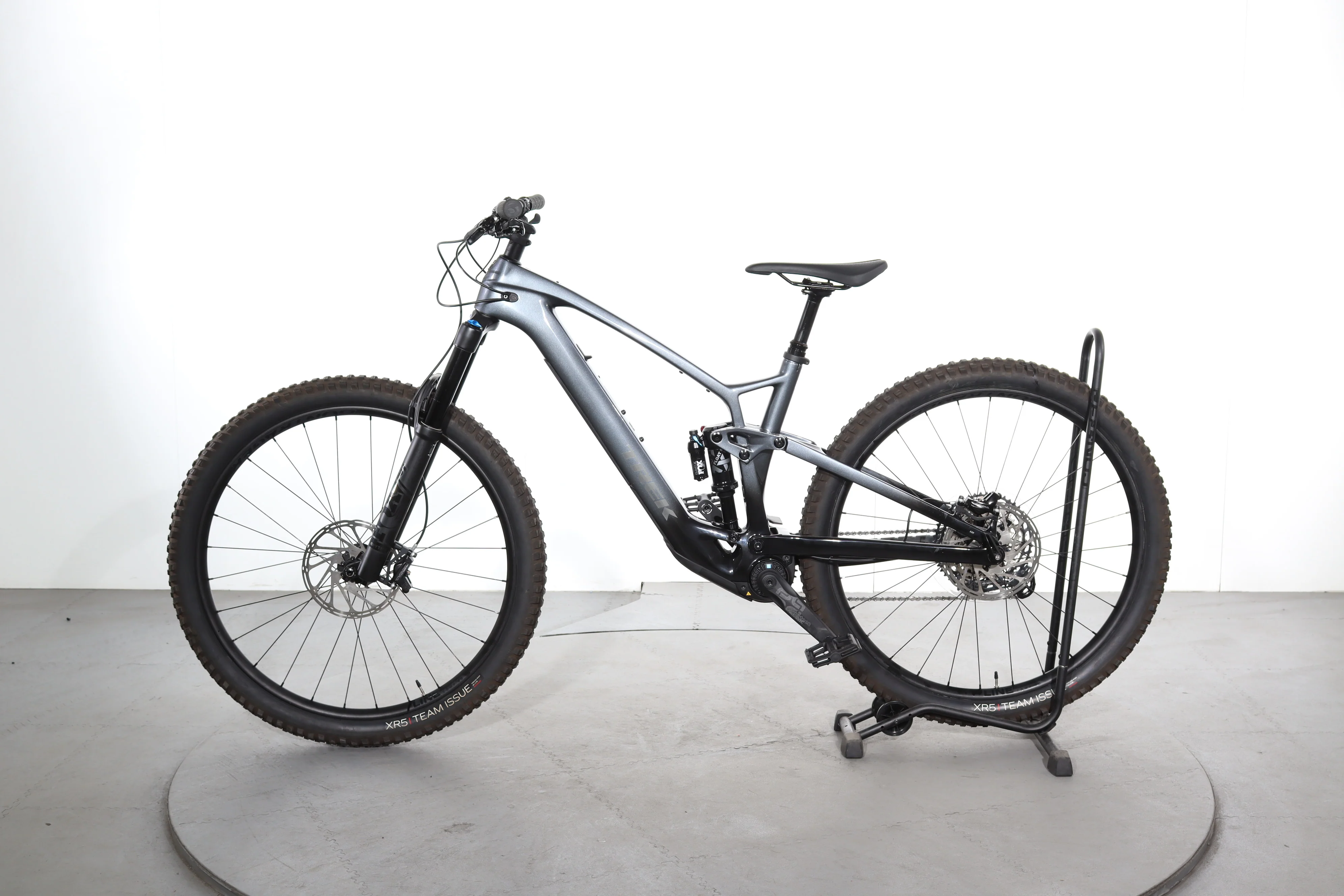 Trek Fuel EX-e 9.7 - Image 4