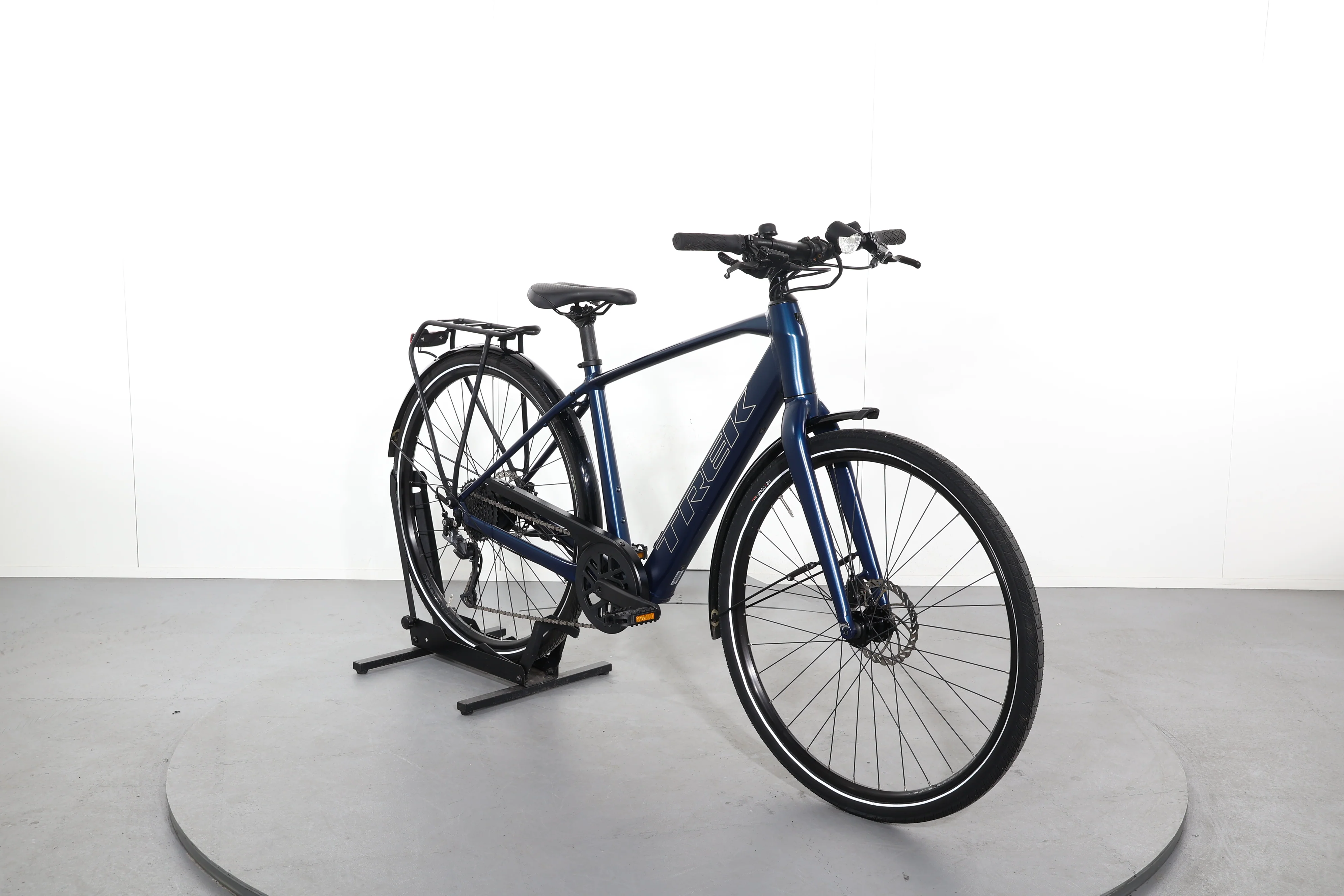 Trek FX+ 2 - Image 2