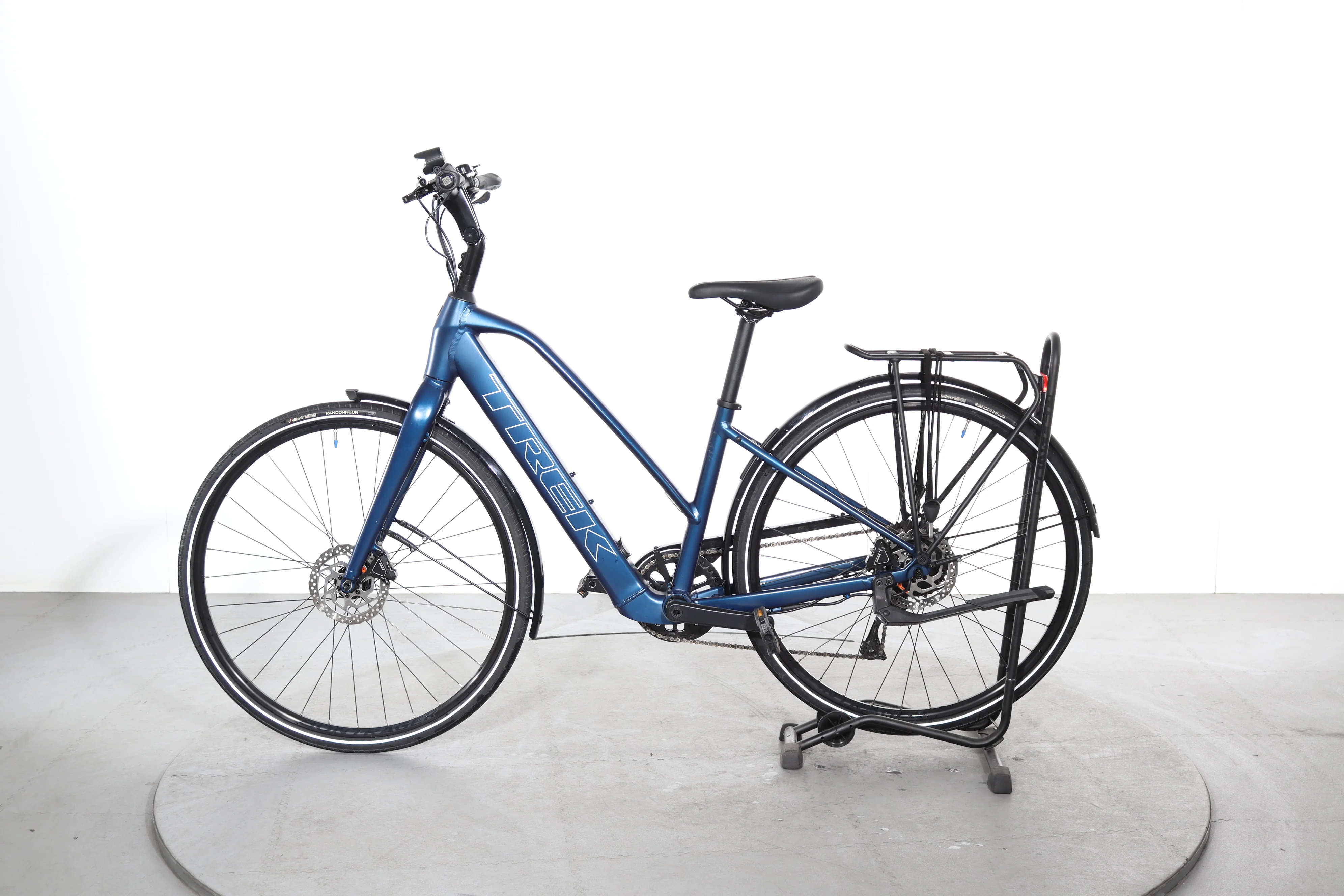 Trek FX+ 2 Stagger LT - Image 4