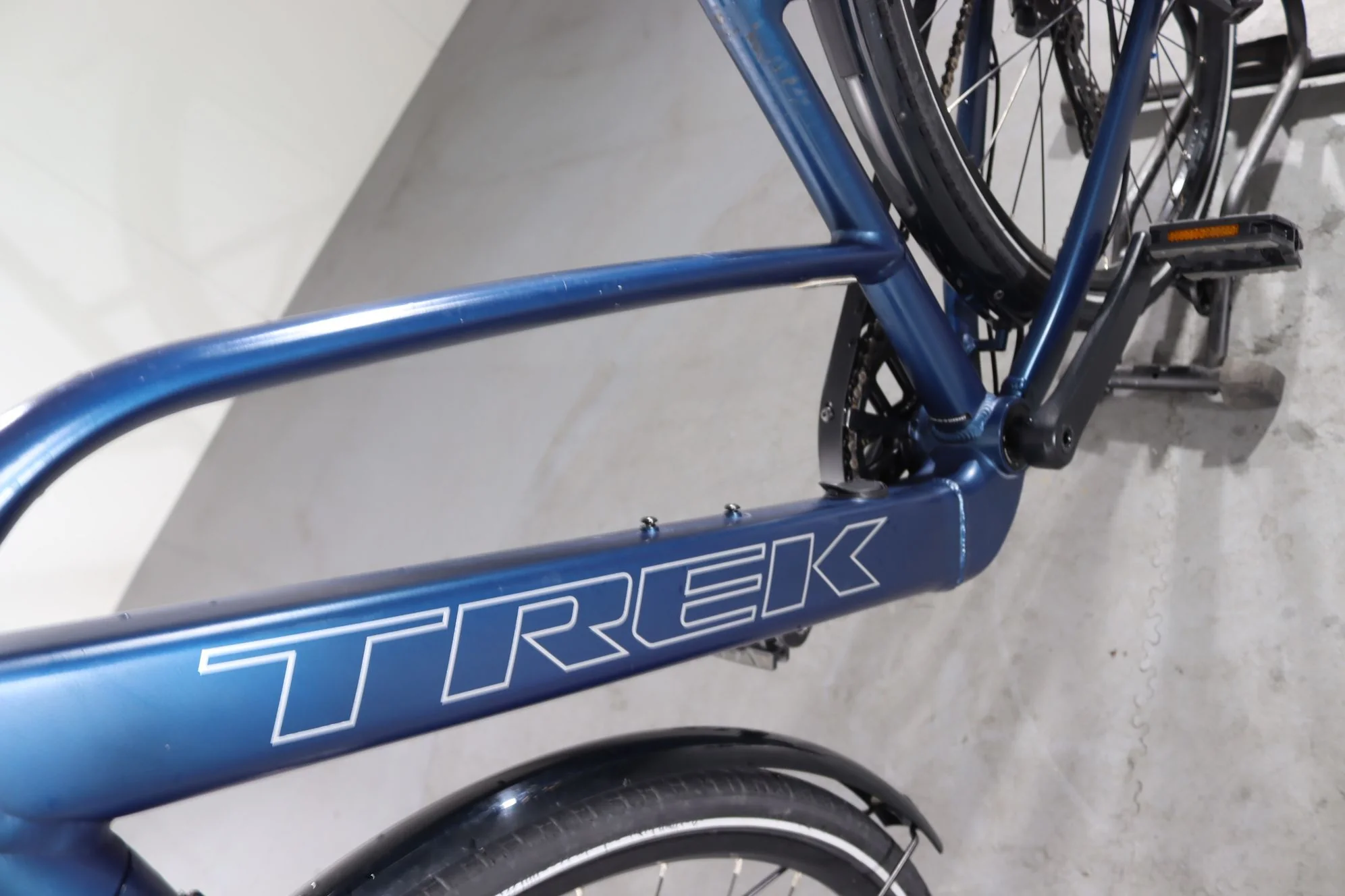 Trek FX+ 2 Stagger LT - Image 9